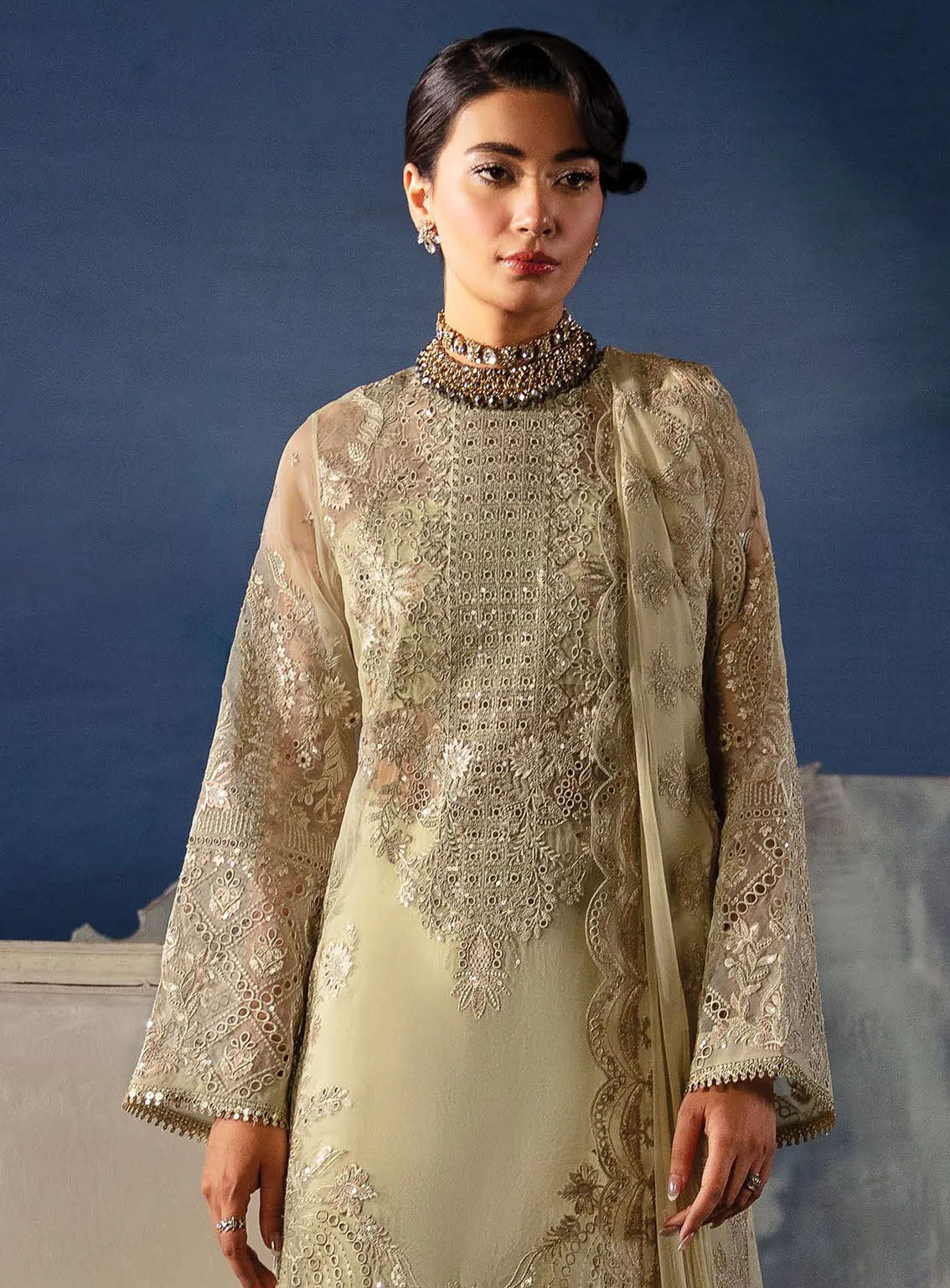 La Fuchsia By Afrozeh Festive Embroidered Organza 3 Piece Unstitched Suit AF24LV2 ZELENA La Fuchsia By Afrozeh Festive Embroidered Organza 3 Piece Unstitched Suit AF24LV2 ZELENA