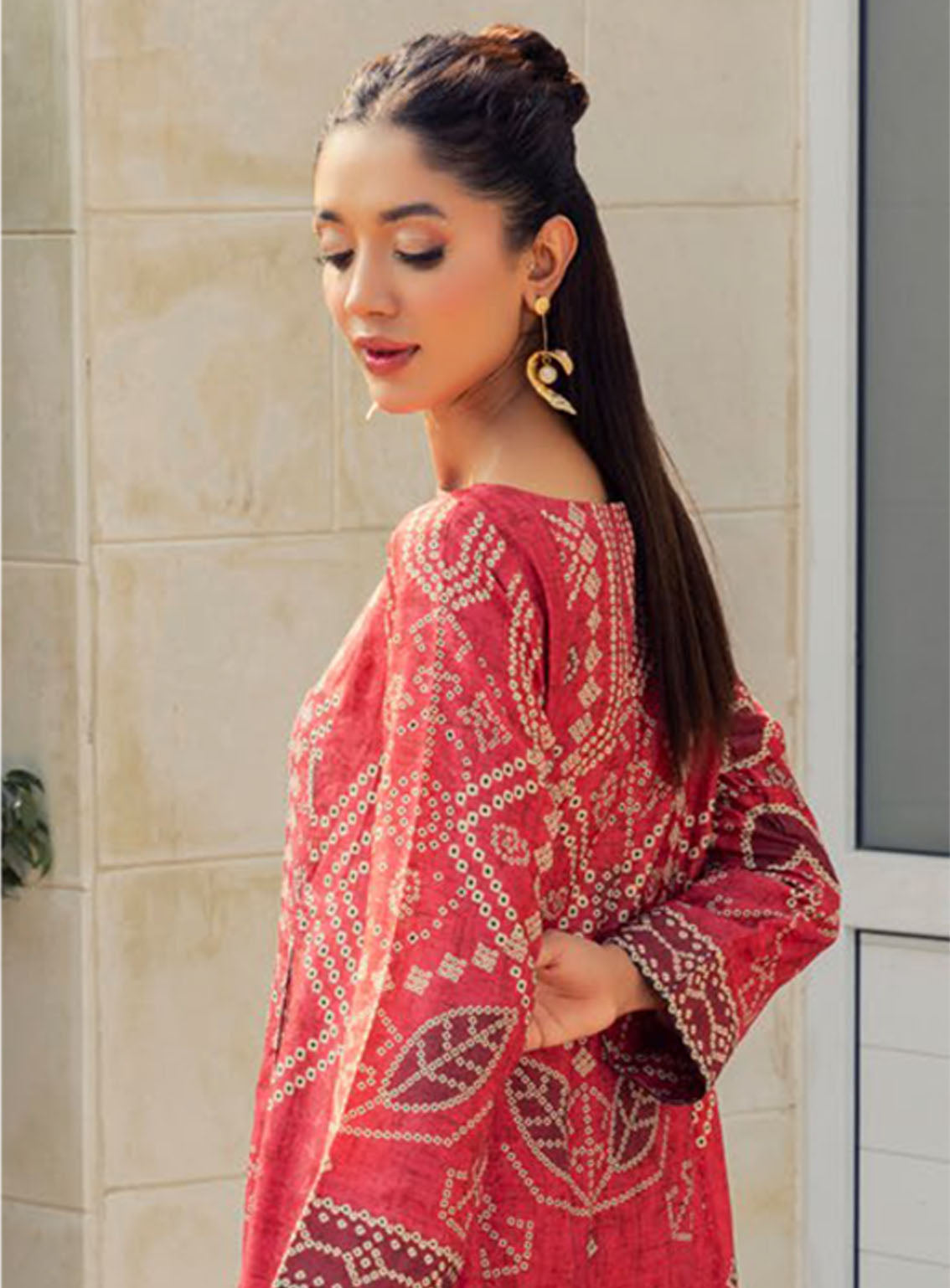 La Soie By Gul Ahmed Printed Silk 2 Piece Unstitched Suit GA24LSV1 TS-42002 La Soie By Gul Ahmed Printed Silk 2 Piece Unstitched Suit GA24LSV1 TS-42002