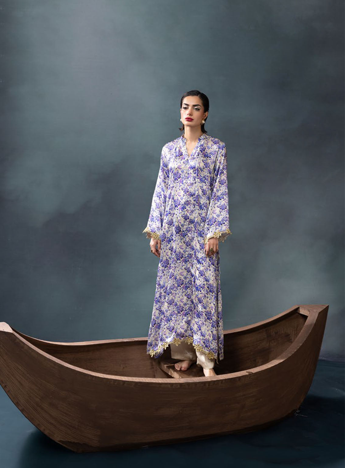 La Soie By Gul Ahmed Printed Silk 3 Piece Unstitched Suit GA24LSV1 S-42013 La Soie By Gul Ahmed Printed Silk 3 Piece Unstitched Suit GA24LSV1 S-42013