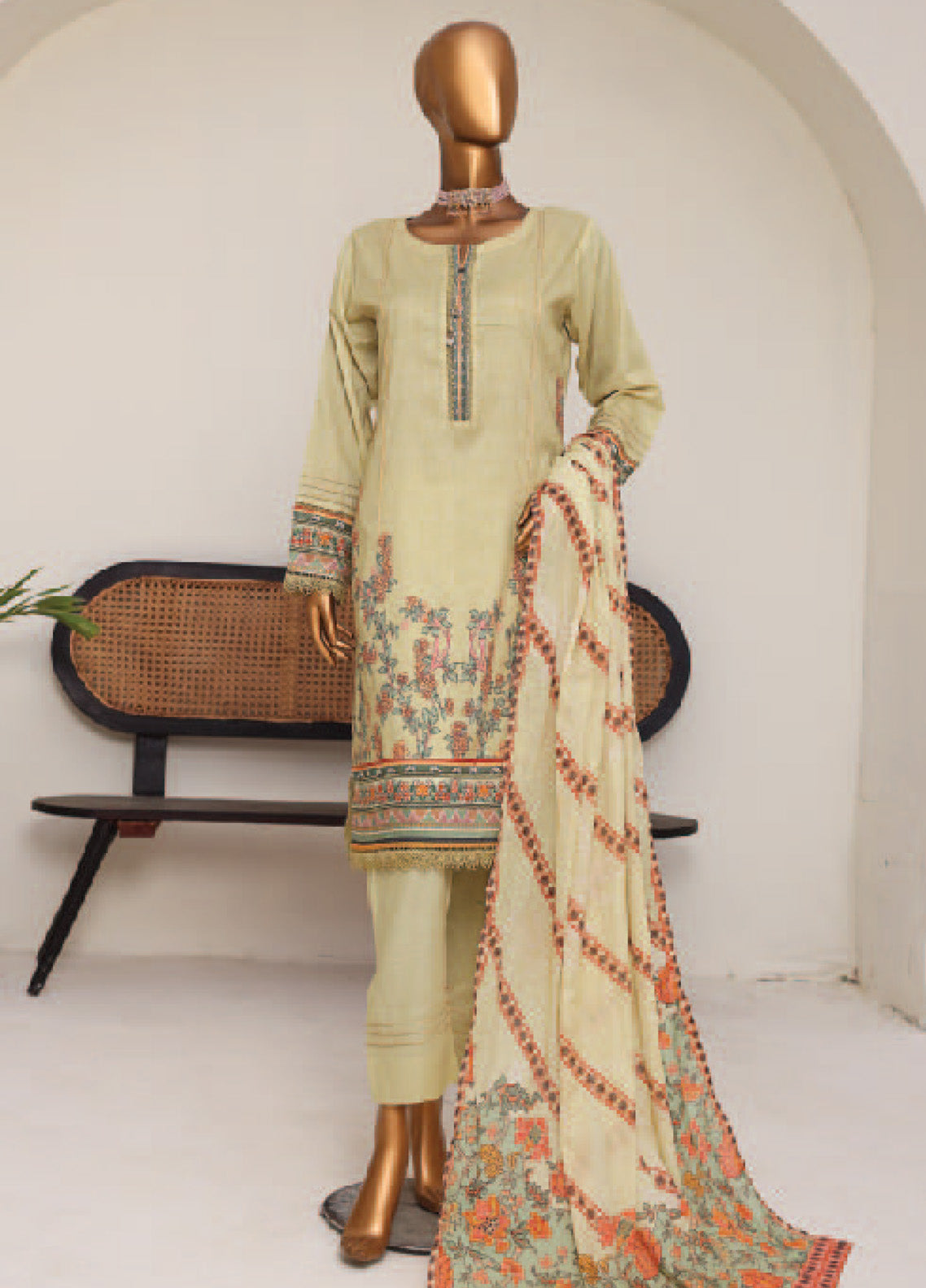 Lacekari By Sumi Printed Lawn Suits Stitched 3 Piece SU25LPL D-LM-03 Lacekari By Sumi Printed Lawn Suits Stitched 3 Piece SU25LPL D-LM-03