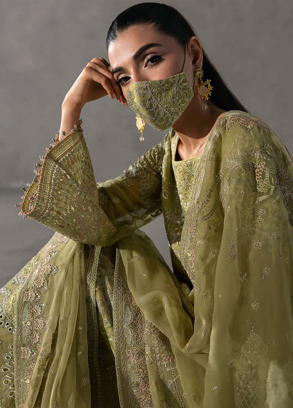 Laconic By Flossie Embroidered Chiffon 3 Piece Unstitched Suit FL25LV9 D-FE-903 Laconic By Flossie Embroidered Chiffon 3 Piece Unstitched Suit FL25LV9 D-FE-903