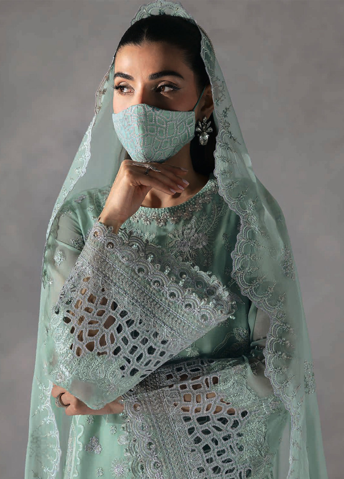 Laconic By Flossie Embroidered Chiffon 3 Piece Unstitched Suit FL25LV9 D-FE-905 Laconic By Flossie Embroidered Chiffon 3 Piece Unstitched Suit FL25LV9 D-FE-905