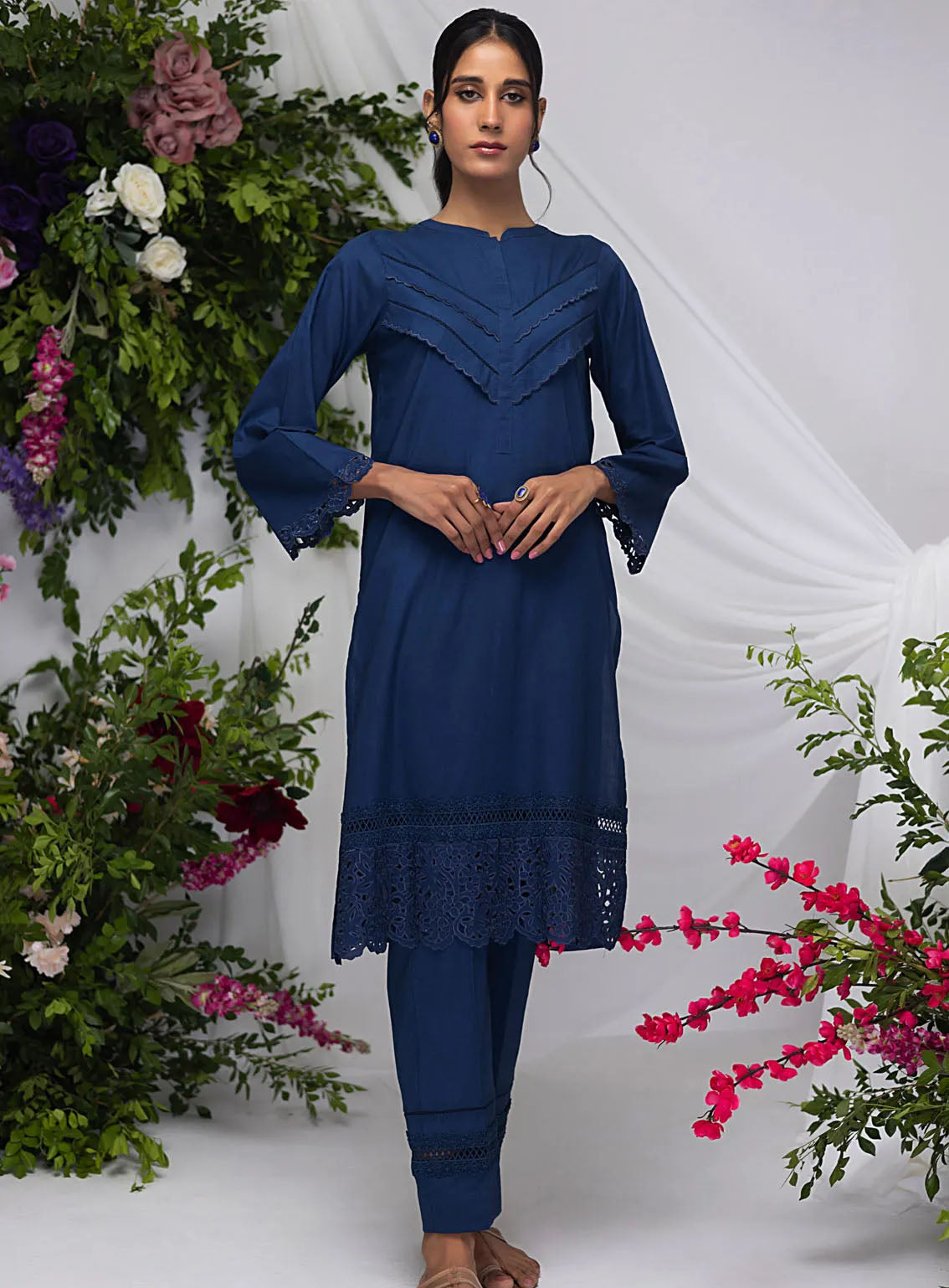 Lakhany Pret Embroidered Cambric 2 Piece Suit LG-SK-0091 Lakhany Pret Embroidered Cambric 2 Piece Suit LG-SK-0091