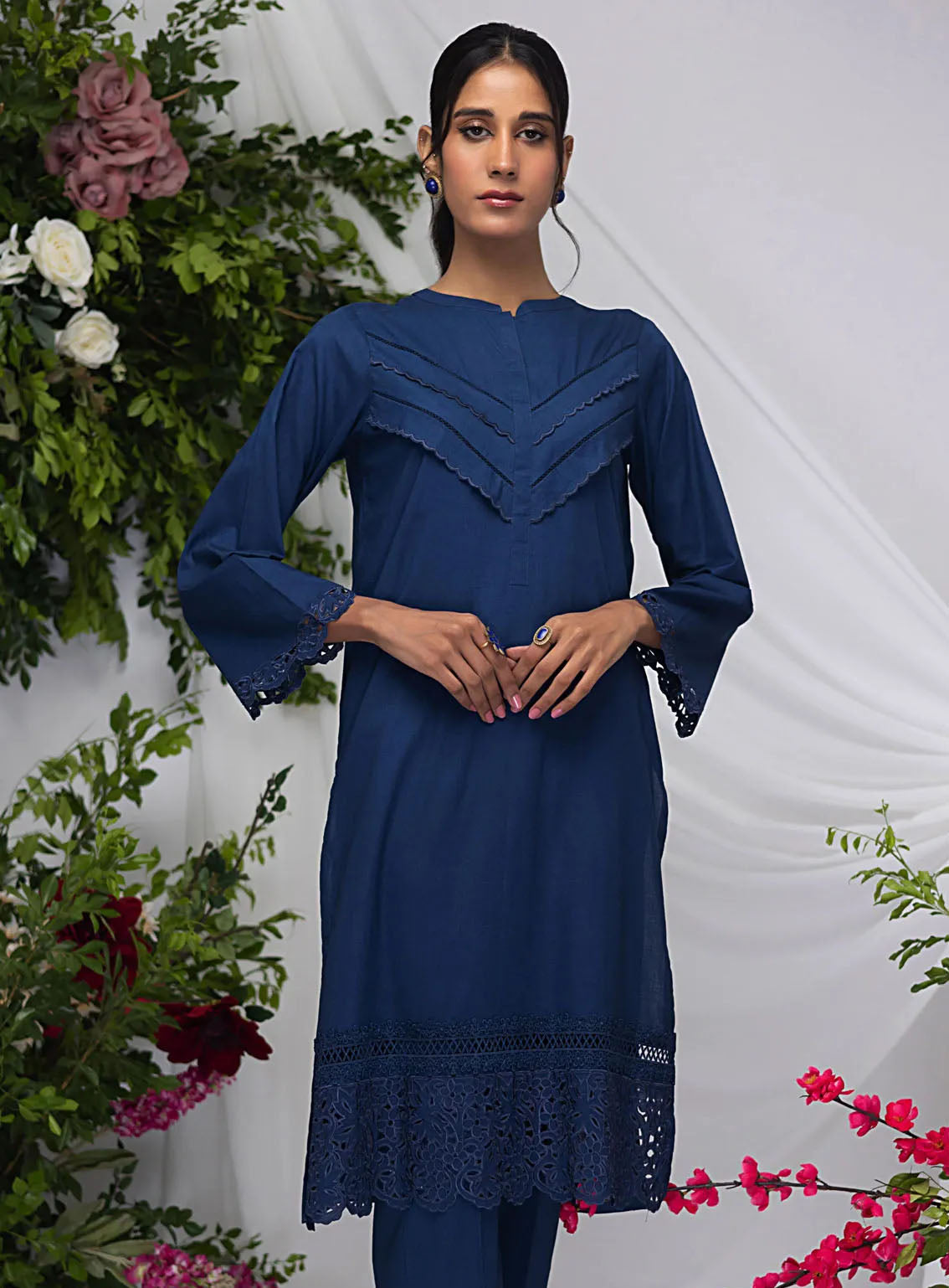 Lakhany Pret Embroidered Cambric 2 Piece Suit LG-SK-0091 Lakhany Pret Embroidered Cambric 2 Piece Suit LG-SK-0091