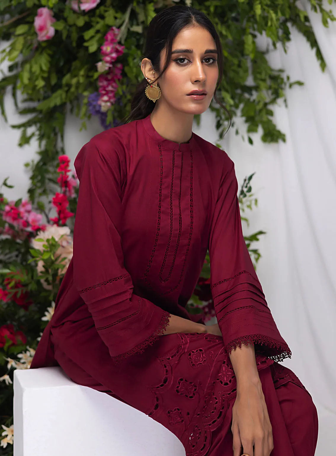 Lakhany Pret Embroidered Cambric 2 Piece Suit LG-SK-0092 Lakhany Pret Embroidered Cambric 2 Piece Suit LG-SK-0092