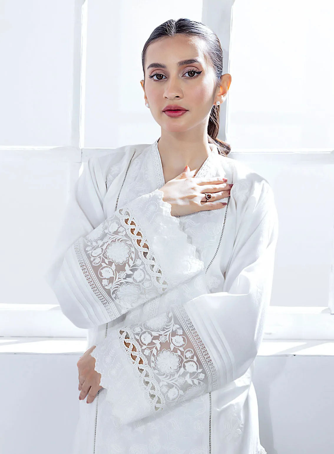 Lakhany Pret Embroidered Cambric Kurti LG-SK-0161 Lakhany Pret Embroidered Cambric Kurti LG-SK-0161