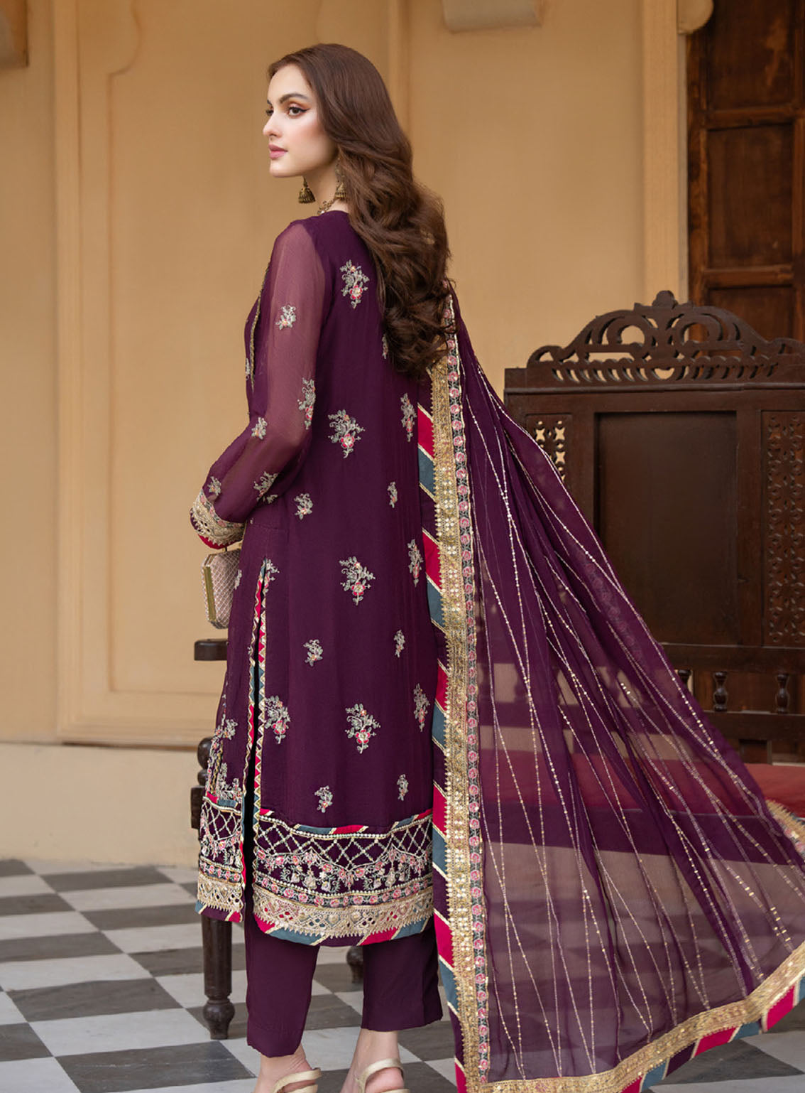 Lallaria By Noorma Kaamal Luxury Embroidered Chiffon 4 Piece Unstitched Suit NK24LV2 NK-LLC-15 Lallaria By Noorma Kaamal Luxury Embroidered Chiffon 4 Piece Unstitched Suit NK24LV2 NK-LLC-15