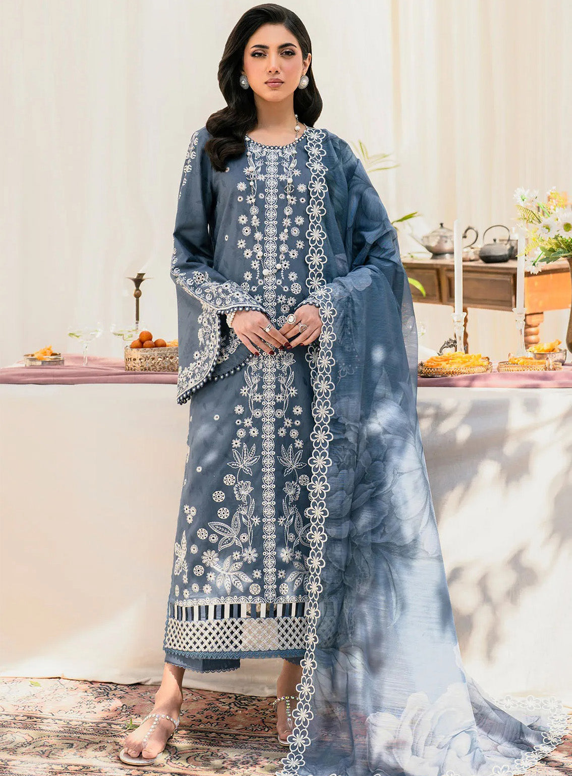 Lamhay By Zarif Embroidered Lawn 3 Piece Unstitched Suit ZF25LEL D-06 SAFAH Lamhay By Zarif Embroidered Lawn 3 Piece Unstitched Suit ZF25LEL D-06 SAFAH