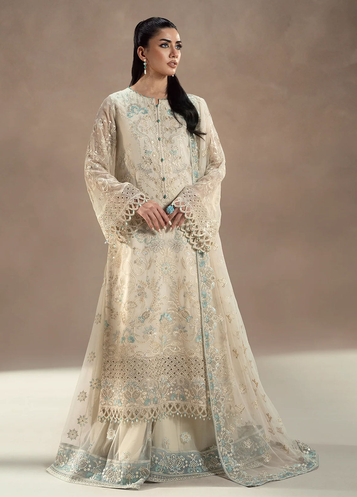 Lamisah By Lavish Premium Afsanah Embroidered Chiffon 3 Piece Unstitched Suit LP25LA D-07 PEARL GARDEN Lamisah By Lavish Premium Afsanah Embroidered Chiffon 3 Piece Unstitched Suit LP25LA D-07 PEARL GARDEN