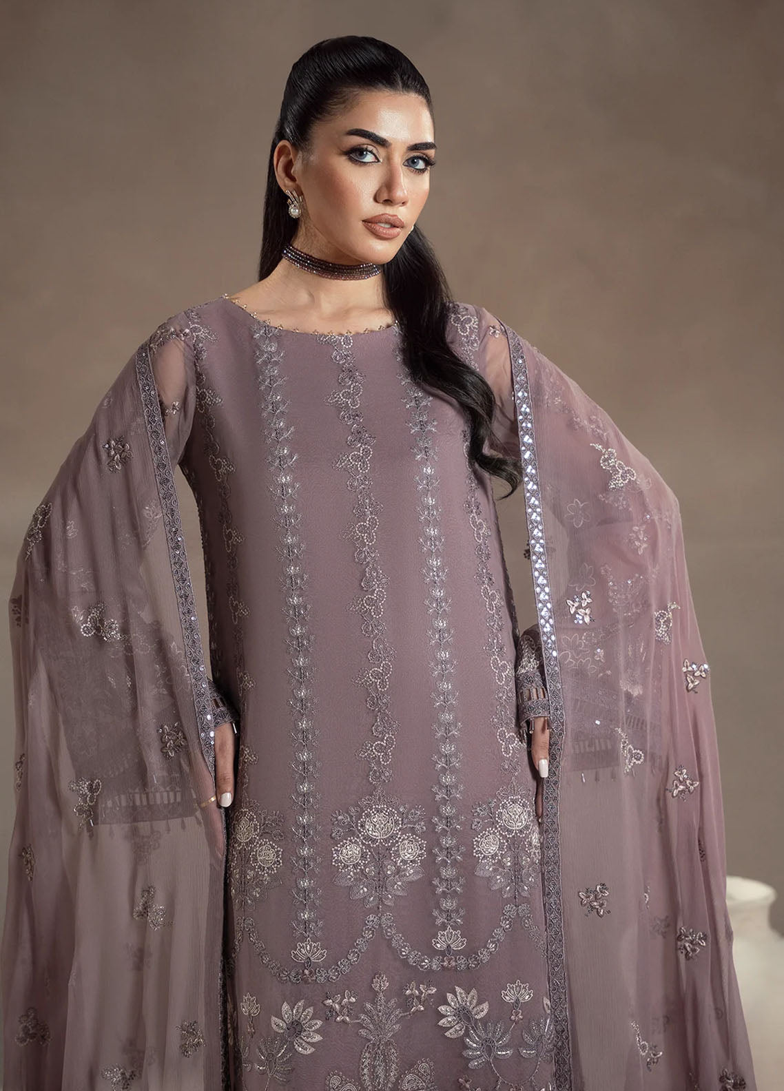 Lamisah By Lavish Premium Afsanah Embroidered Chiffon 3 Piece Unstitched Suit LP25LA D-09 MAUVE MYSTIQUE Lamisah By Lavish Premium Afsanah Embroidered Chiffon 3 Piece Unstitched Suit LP25LA D-09 MAUVE MYSTIQUE