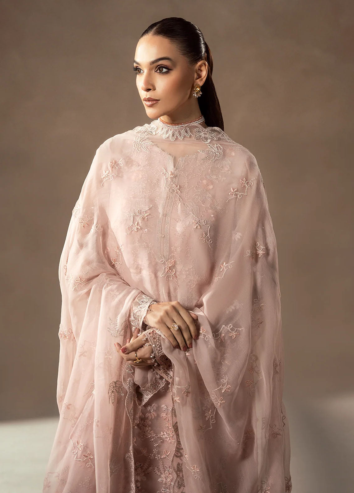 Lamisah By Lavish Premium Afsanah Embroidered Chiffon 3 Piece Unstitched Suit LP25LA D-10 BLUSH PETAL Lamisah By Lavish Premium Afsanah Embroidered Chiffon 3 Piece Unstitched Suit LP25LA D-10 BLUSH PETAL