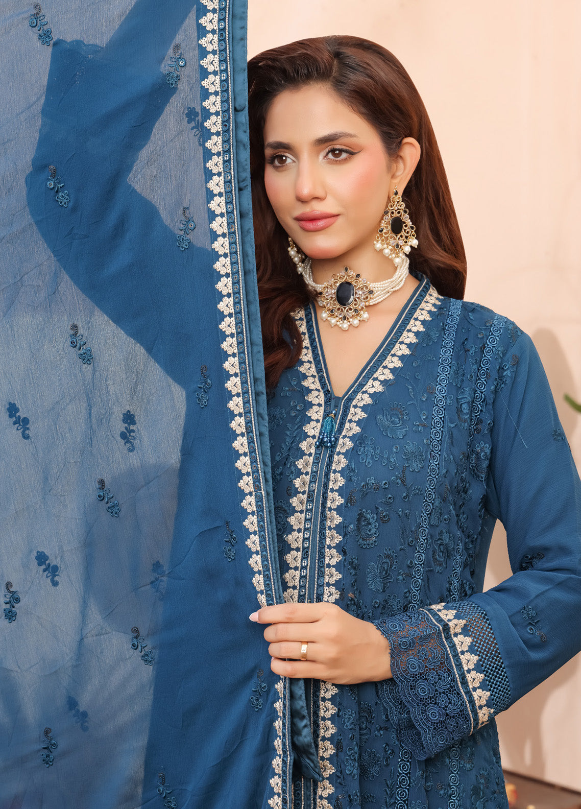 Layla By Noori Fabrics Embroidered Chiffon 3 Piece Stitched Suit NF25LG D-01 Layla By Noori Fabrics Embroidered Chiffon 3 Piece Stitched Suit NF25LG D-01
