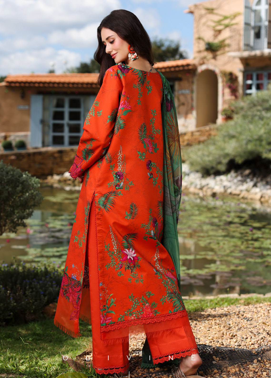 Life Style By Rang Rasiya Embroidered Lawn 3 Piece Unstitched Suit RR26LSS D-09 OLIVINE Life Style By Rang Rasiya Embroidered Lawn 3 Piece Unstitched Suit RR26LSS D-09 OLIVINE
