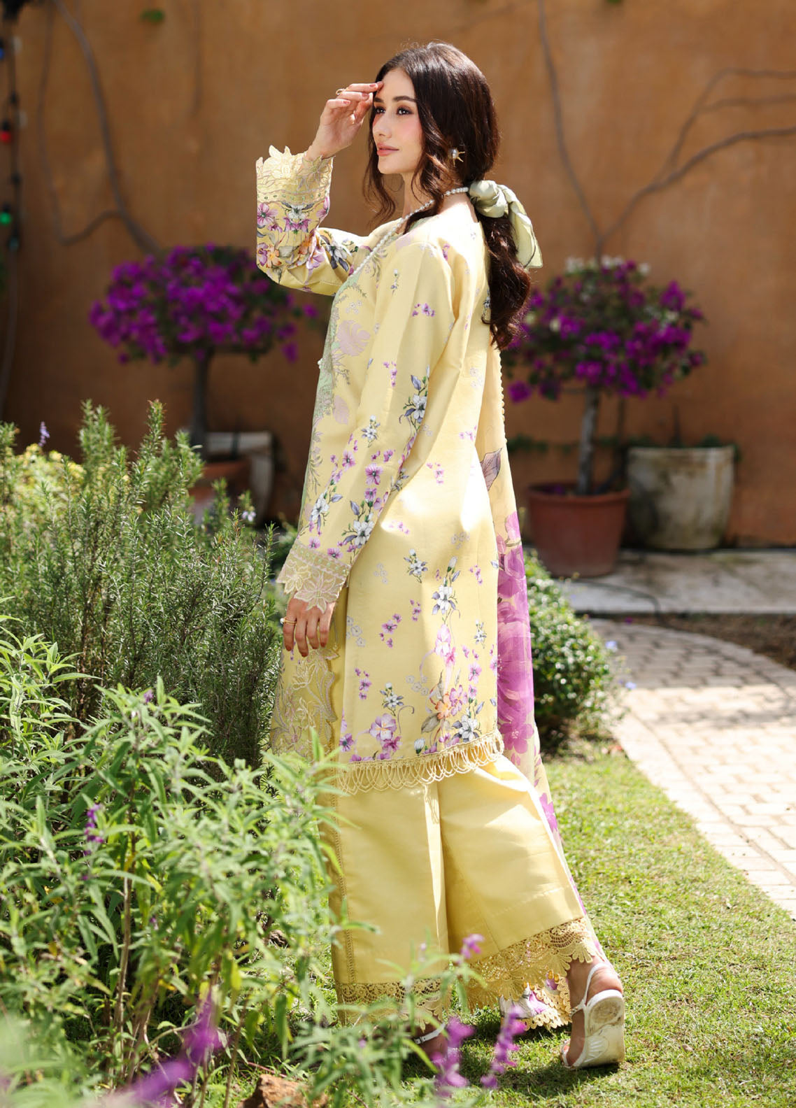 Life Style By Rang Rasiya Embroidered Lawn 3 Piece Unstitched Suit RR26LSS D-11 HAZEL Life Style By Rang Rasiya Embroidered Lawn 3 Piece Unstitched Suit RR26LSS D-11 HAZEL