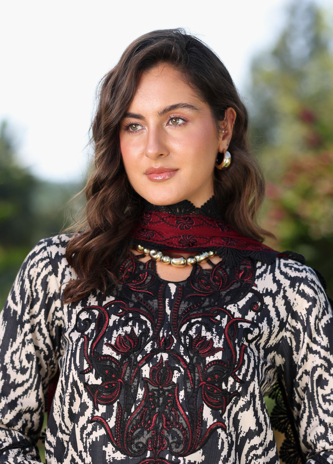 Life Style By Rang Rasiya Embroidered Lawn 3 Piece Unstitched Suit RR26LSS D-12 PEONY Life Style By Rang Rasiya Embroidered Lawn 3 Piece Unstitched Suit RR26LSS D-12 PEONY