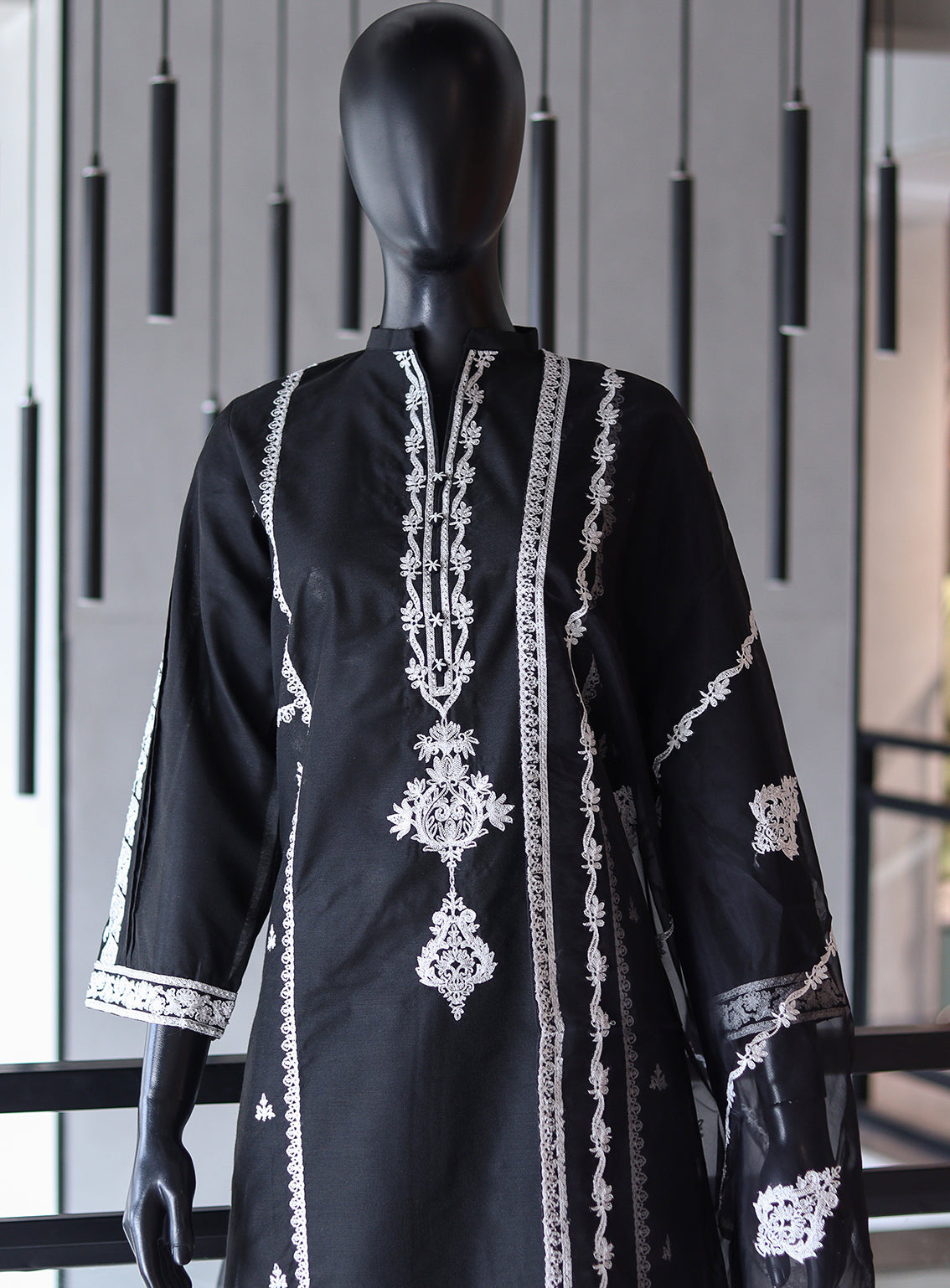 LSM Galleria Luxury Embroidered Cotton Net 3 Piece Stitched Suit - LSM24G LG-IZ-0106 LSM Galleria Luxury Embroidered Cotton Net 3 Piece Stitched Suit - LSM24G LG-IZ-0106