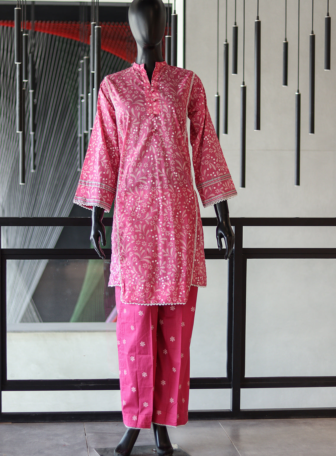 LSM Galleria Printed Lawn 2 Piece Stitched Suit - LSM24G LG-SR-0231 LSM Galleria Printed Lawn 2 Piece Stitched Suit - LSM24G LG-SR-0231