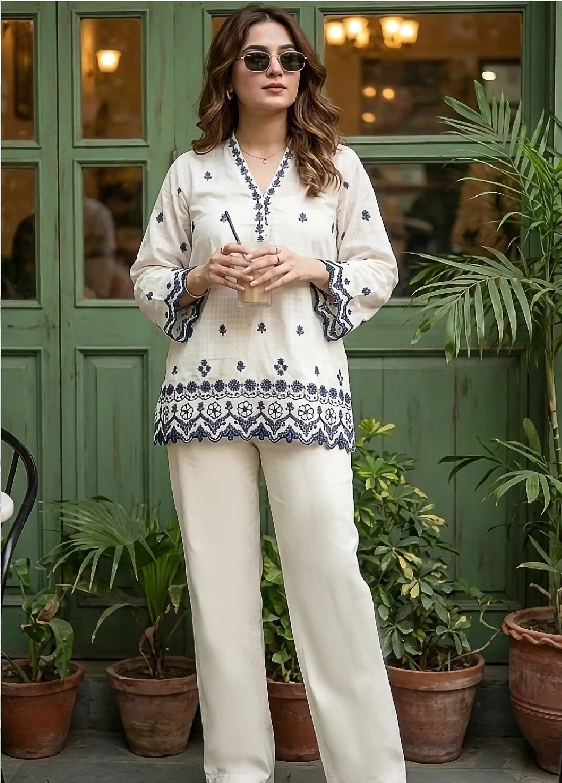 LSM Lakhany Embrodiered Lawn 1 Piece Stitched Kurti LSM26FT D-LG-IZ-0524 LSM Lakhany Embrodiered Lawn 1 Piece Stitched Kurti LSM26FT D-LG-IZ-0524