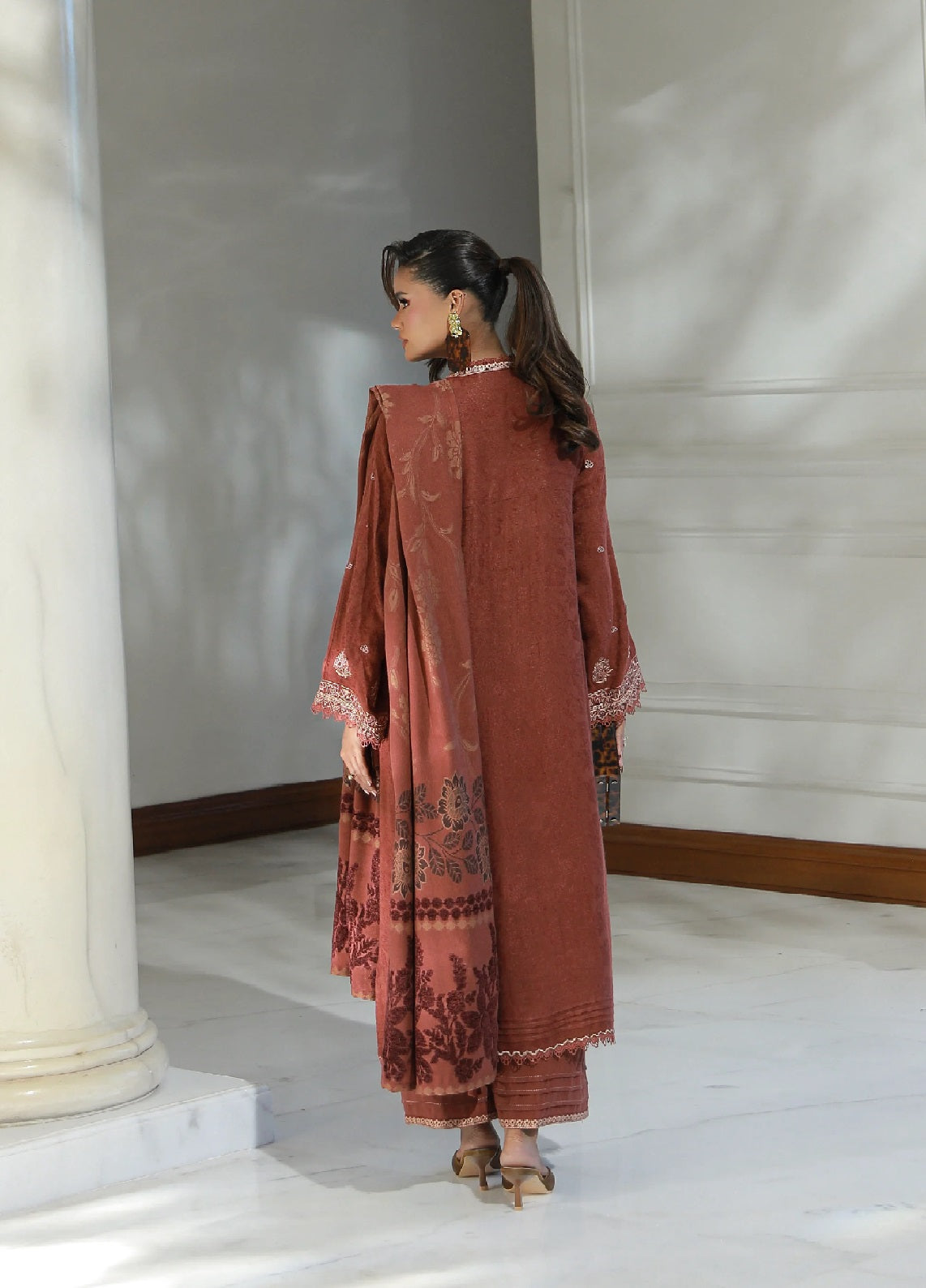 LSM Lakhany Embroidered Jacquard Peach 3 Piece Unstitched Suit LSM25WEE D-LG-RK-0054 LSM Lakhany Embroidered Jacquard Peach 3 Piece Unstitched Suit LSM25WEE D-LG-RK-0054