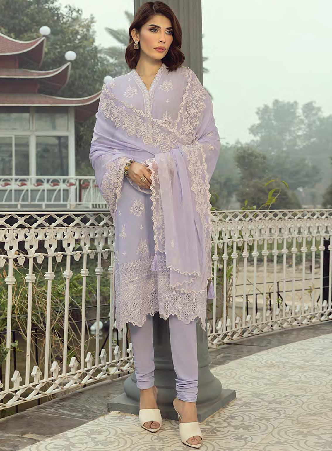 LSM Lakhany Embroidered Lawn 3 Piece Unstitched Suit LSM25EE LG-UB-0125 LSM Lakhany Embroidered Lawn 3 Piece Unstitched Suit LSM25EE LG-UB-0125
