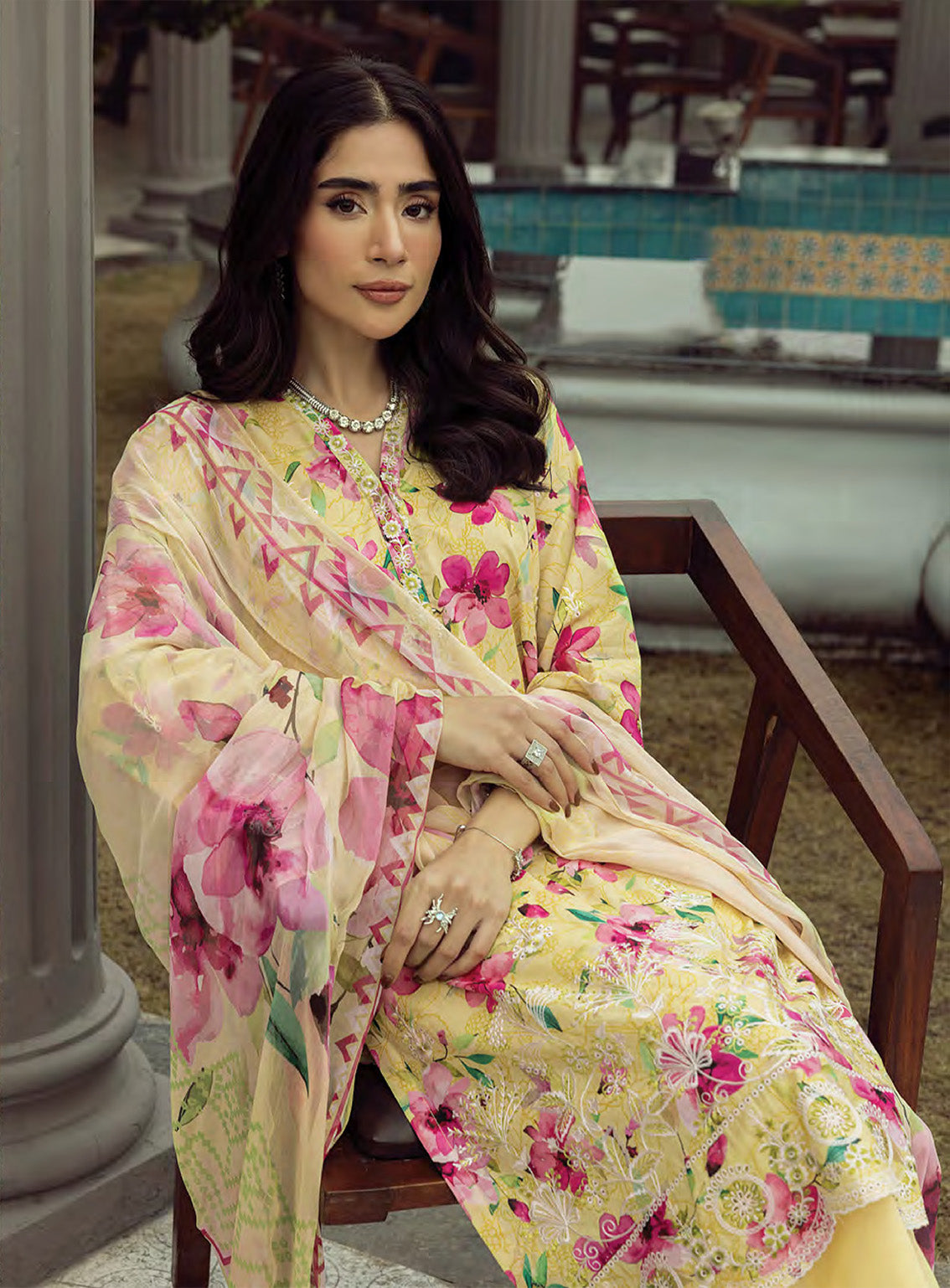 LSM Lakhany Embroidered Lawn 3 Piece Unstitched Suit LSM25SE LG-AR-0099 LSM Lakhany Embroidered Lawn 3 Piece Unstitched Suit LSM25SE LG-AR-0099