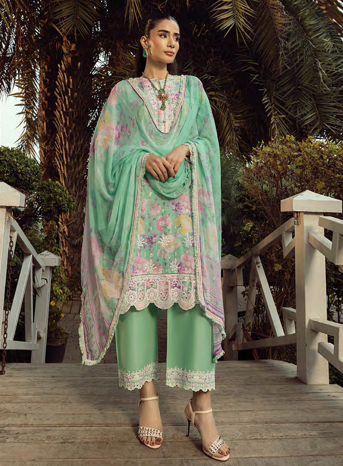 LSM Lakhany Embroidered Lawn 3 Piece Unstitched Suit LSM25SE LG-IZ-0282 LSM Lakhany Embroidered Lawn 3 Piece Unstitched Suit LSM25SE LG-IZ-0282