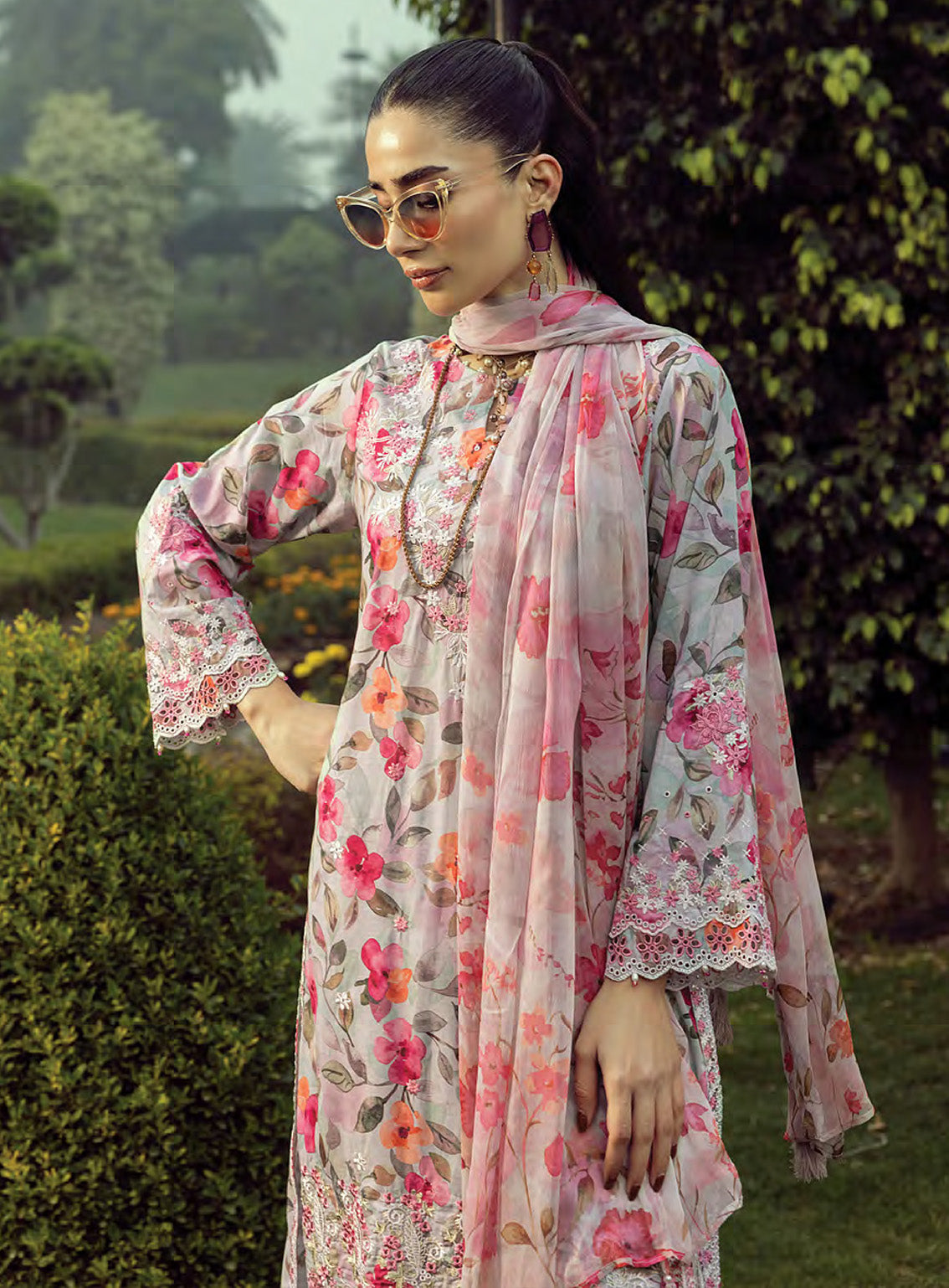 LSM Lakhany Embroidered Lawn 3 Piece Unstitched Suit LSM25SE LG-RL-0150 LSM Lakhany Embroidered Lawn 3 Piece Unstitched Suit LSM25SE LG-RL-0150