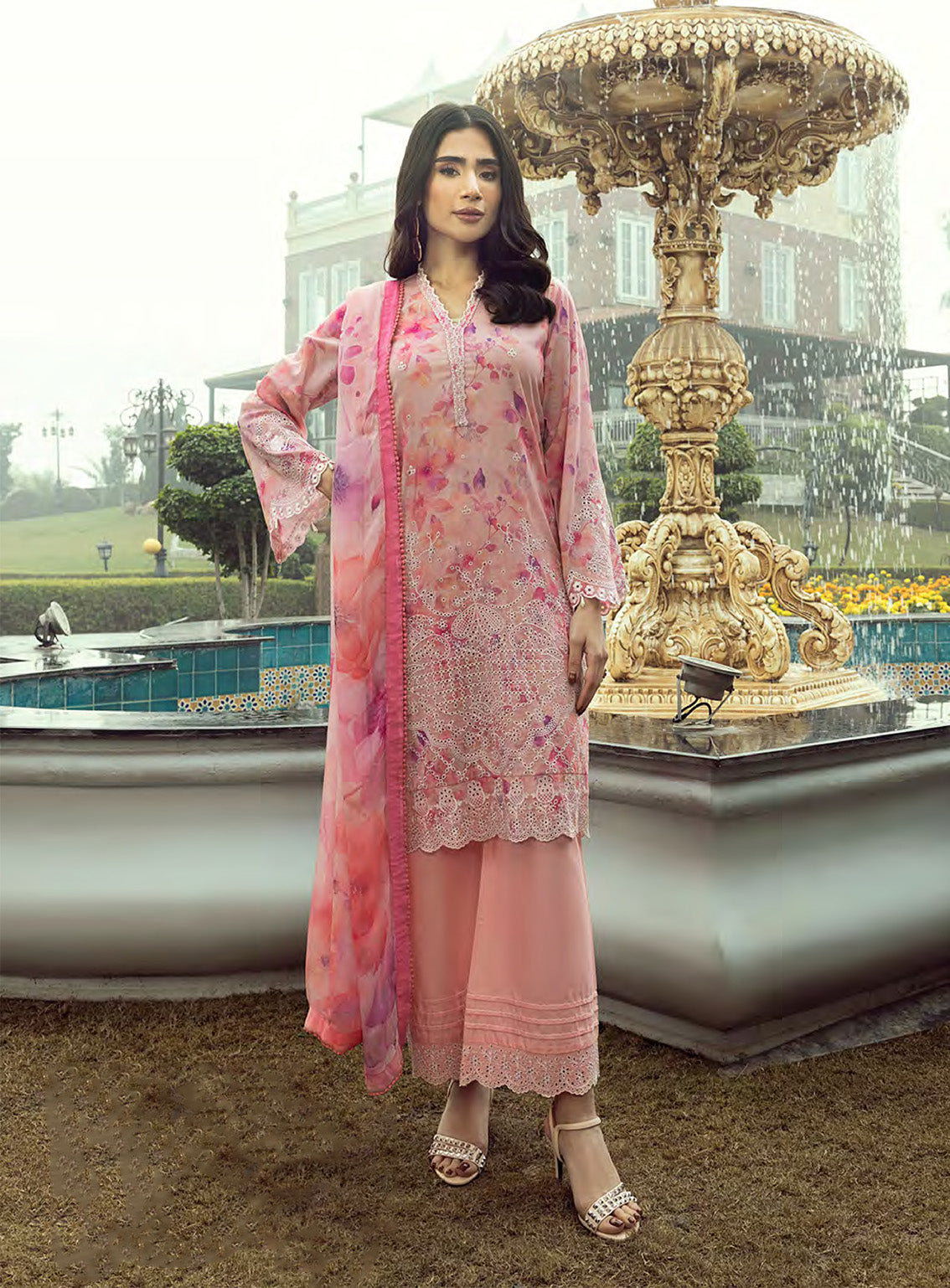 LSM Lakhany Embroidered Lawn 3 Piece Unstitched Suit LSM25SE LG-UB-0103 LSM Lakhany Embroidered Lawn 3 Piece Unstitched Suit LSM25SE LG-UB-0103