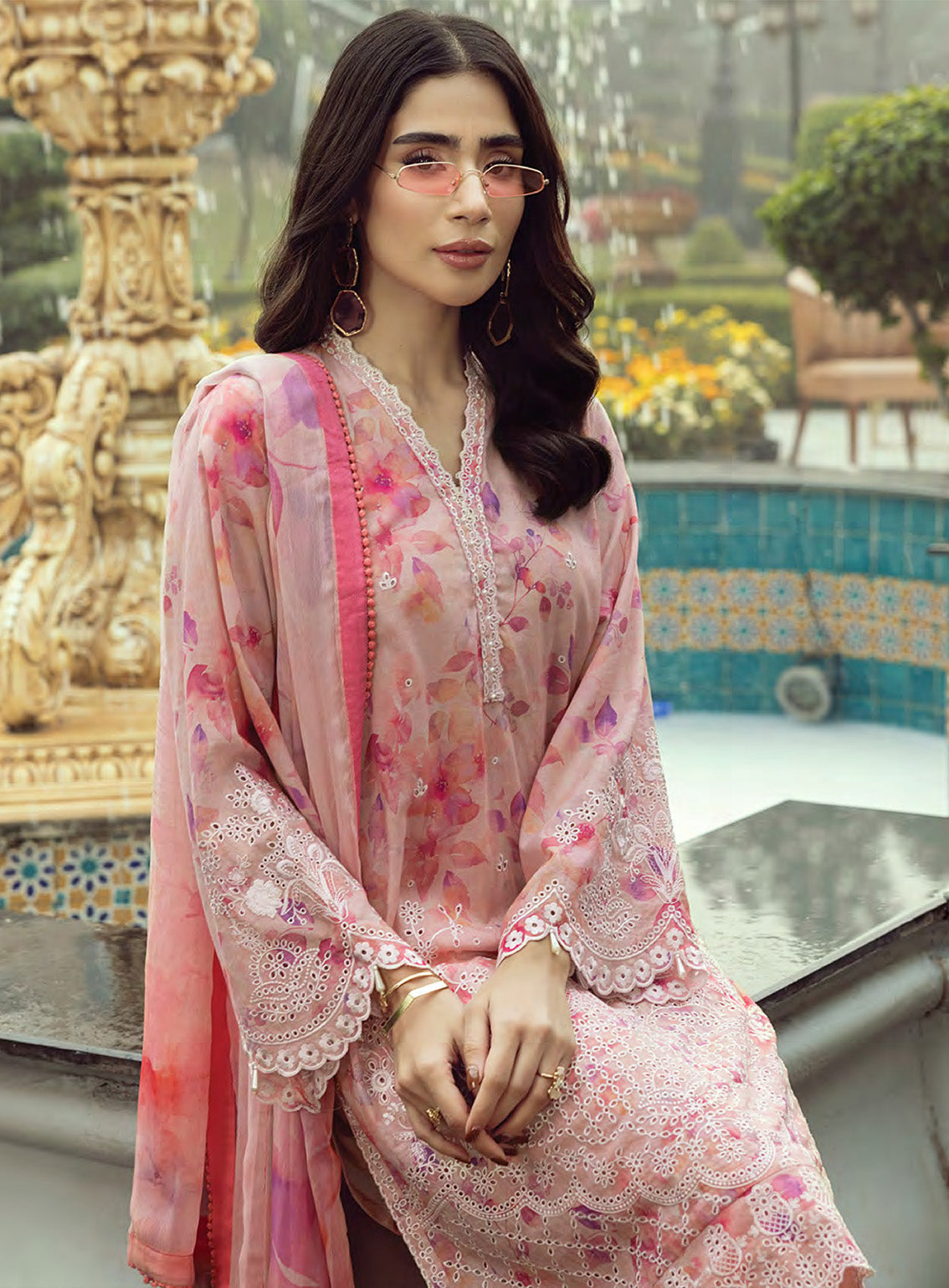 LSM Lakhany Embroidered Lawn 3 Piece Unstitched Suit LSM25SE LG-UB-0103 LSM Lakhany Embroidered Lawn 3 Piece Unstitched Suit LSM25SE LG-UB-0103