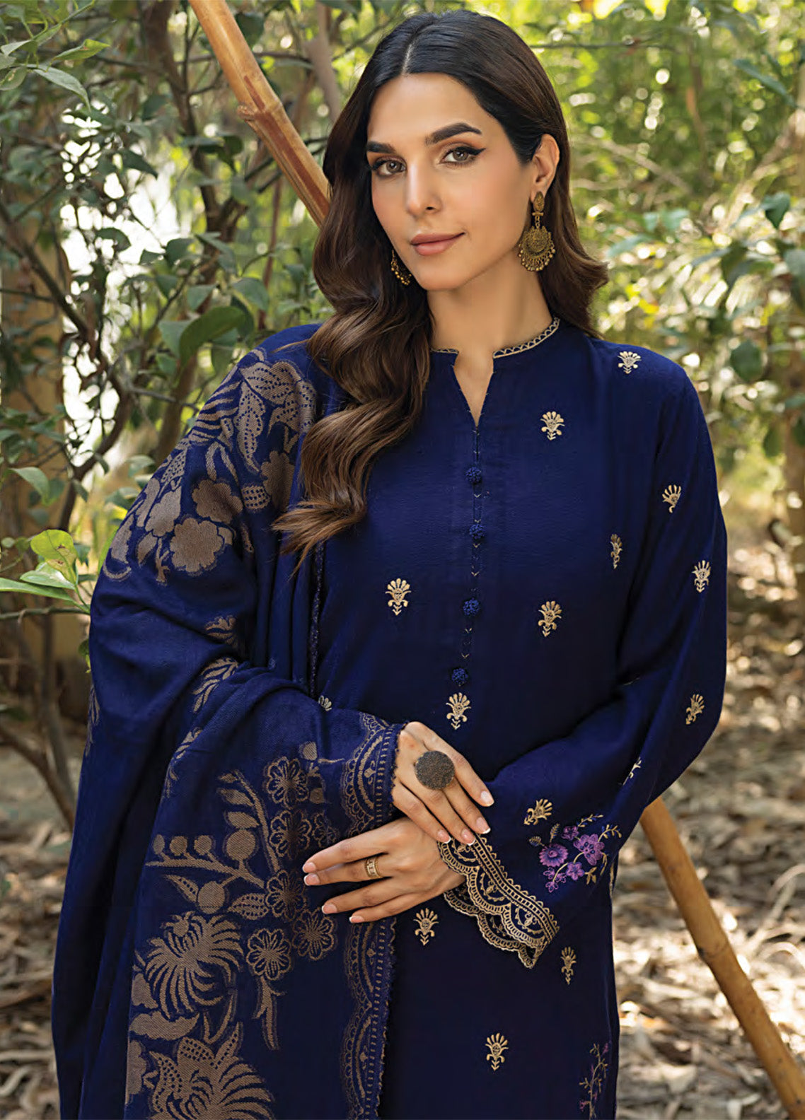 LSM Lakhany Embroidered Slub Peach 3 Piece Unstitched Suit LSM24WLS LG-AR-0101 LSM Lakhany Embroidered Slub Peach 3 Piece Unstitched Suit LSM24WLS LG-AR-0101