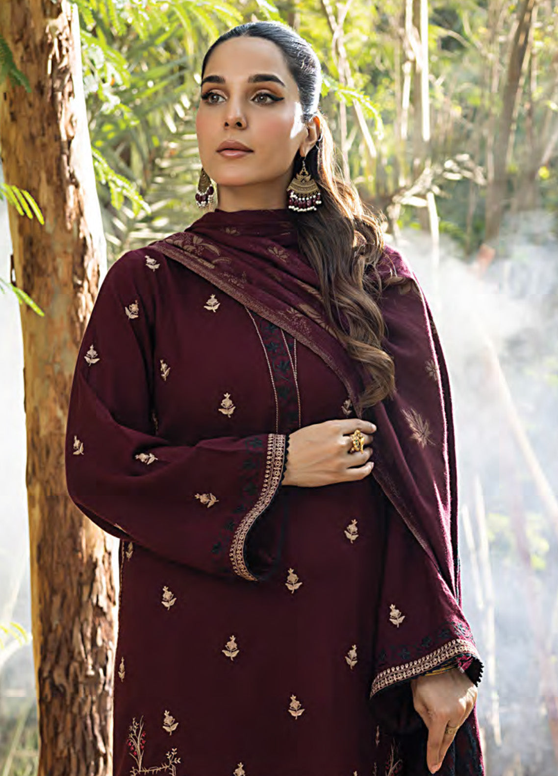 LSM Lakhany Embroidered Slub Peach 3 Piece Unstitched Suit LSM24WLS LG-IZ-0234 LSM Lakhany Embroidered Slub Peach 3 Piece Unstitched Suit LSM24WLS LG-IZ-0234