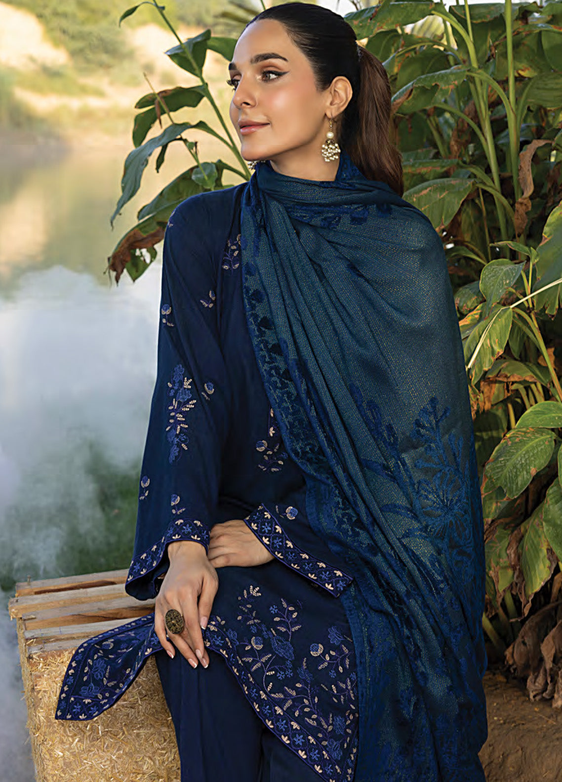 LSM Lakhany Embroidered Slub Peach 3 Piece Unstitched Suit LSM24WLS LG-RL-0101 LSM Lakhany Embroidered Slub Peach 3 Piece Unstitched Suit LSM24WLS LG-RL-0101