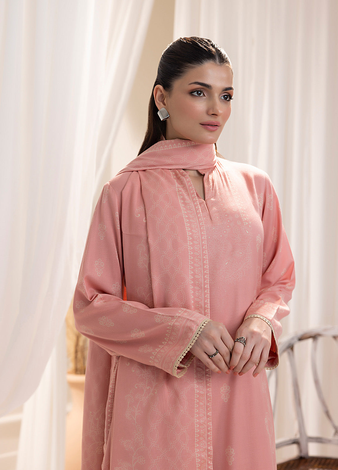 LSM Lakhany Printed Cashmi Vool 3 Piece Unstitched Suit LSM24CV LG-AR-0078-A LSM Lakhany Printed Cashmi Vool 3 Piece Unstitched Suit LSM24CV LG-AR-0078-A