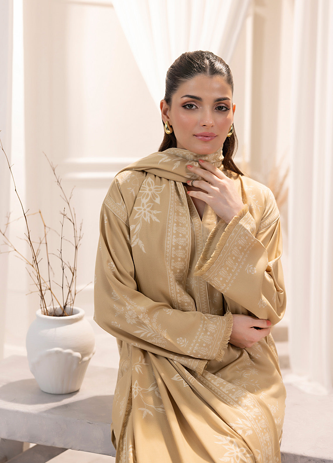 LSM Lakhany Printed Cashmi Vool 3 Piece Unstitched Suit LSM24CV LG-IZ-0269-A LSM Lakhany Printed Cashmi Vool 3 Piece Unstitched Suit LSM24CV LG-IZ-0269-A