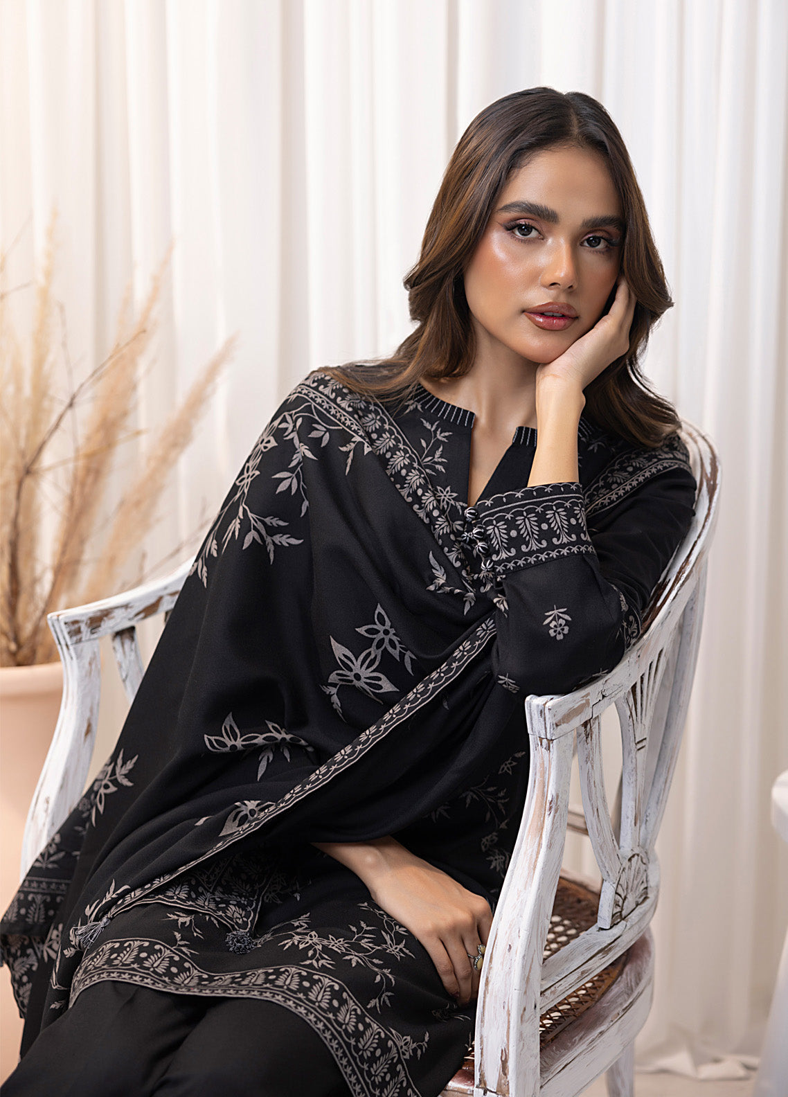 LSM Lakhany Printed Cashmi Vool 3 Piece Unstitched Suit LSM24CV LG-IZ-0269-C LSM Lakhany Printed Cashmi Vool 3 Piece Unstitched Suit LSM24CV LG-IZ-0269-C