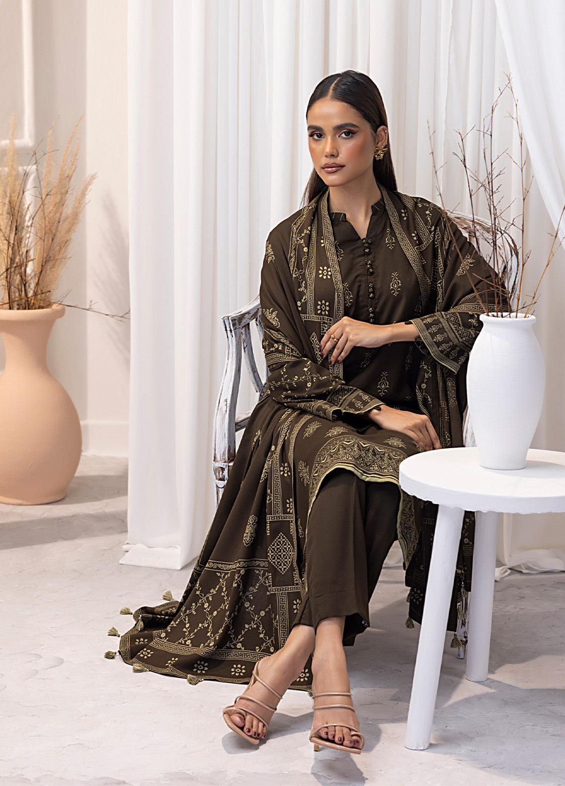 LSM Lakhany Printed Cashmi Vool 3 Piece Unstitched Suit LSM24CV LG-RL-0128-C LSM Lakhany Printed Cashmi Vool 3 Piece Unstitched Suit LSM24CV LG-RL-0128-C