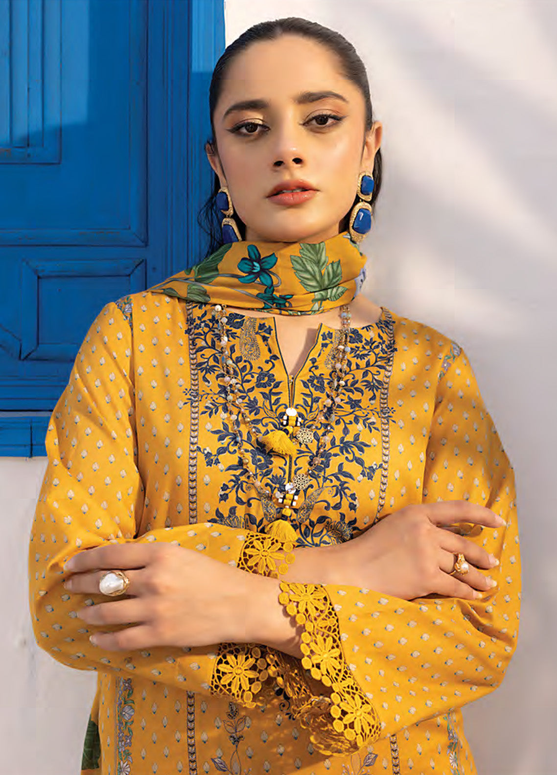 LSM Lakhany Printed Lawn 3 Piece Unstitched Suit LSM25SP LG-MM-0371 LSM Lakhany Printed Lawn 3 Piece Unstitched Suit LSM25SP LG-MM-0371