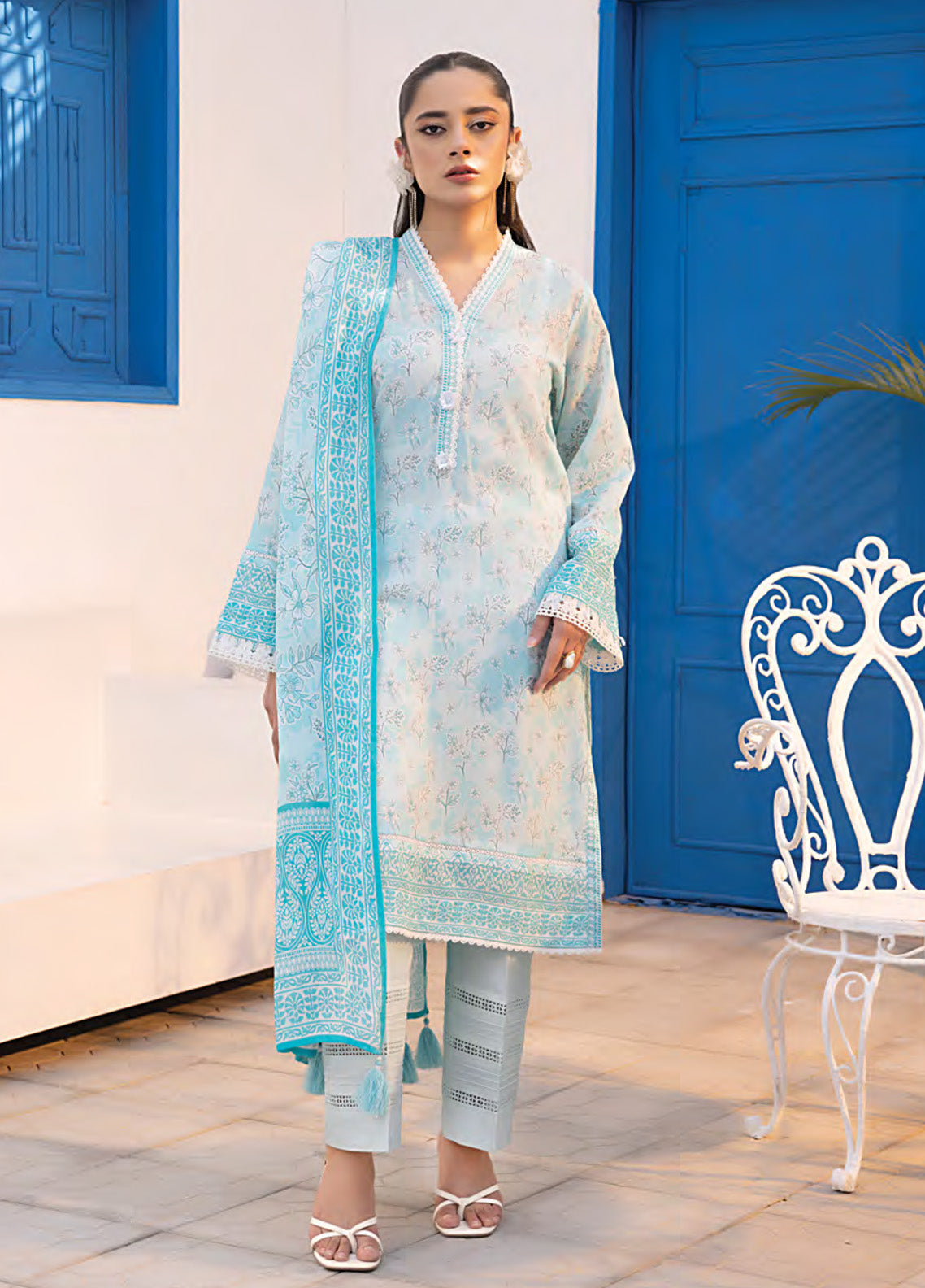 LSM Lakhany Printed Lawn 3 Piece Unstitched Suit LSM25SP LG-RL-0200 LSM Lakhany Printed Lawn 3 Piece Unstitched Suit LSM25SP LG-RL-0200