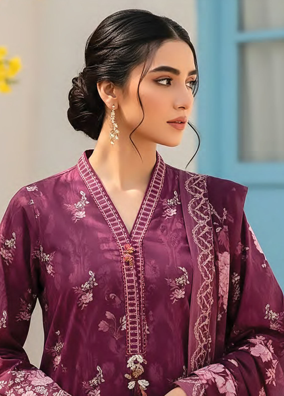 LSM Lakhany Printed Lawn 3 Piece Unstitched Suit LSM26SPV1 D-LG-SG-0092 LSM Lakhany Printed Lawn 3 Piece Unstitched Suit LSM26SPV1 D-LG-SG-0092