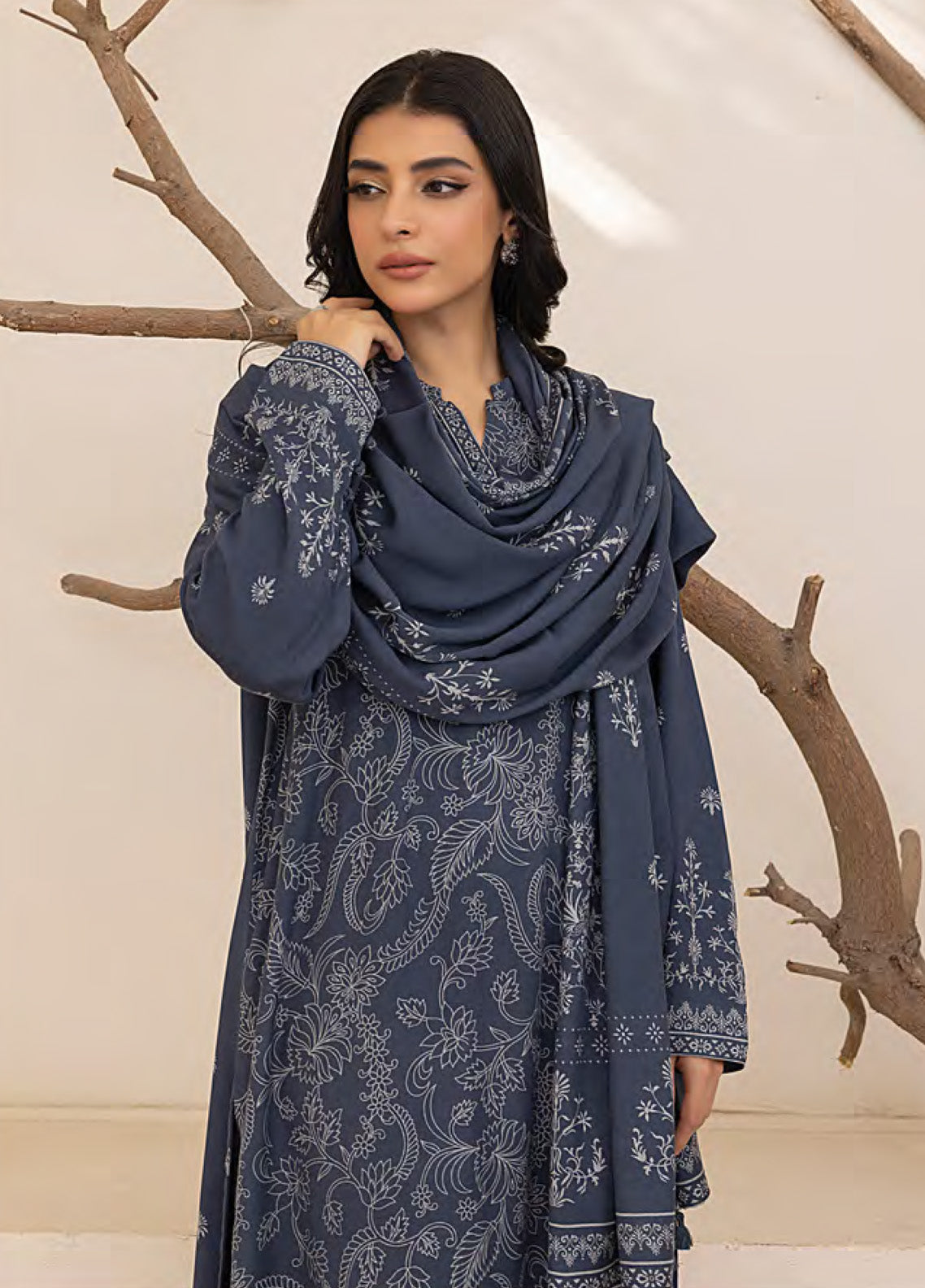 LSM Lakhany Printed Pashmina 3 Piece Unstitched Suit LSM24PP LG-AR-0071-B LSM Lakhany Printed Pashmina 3 Piece Unstitched Suit LSM24PP LG-AR-0071-B