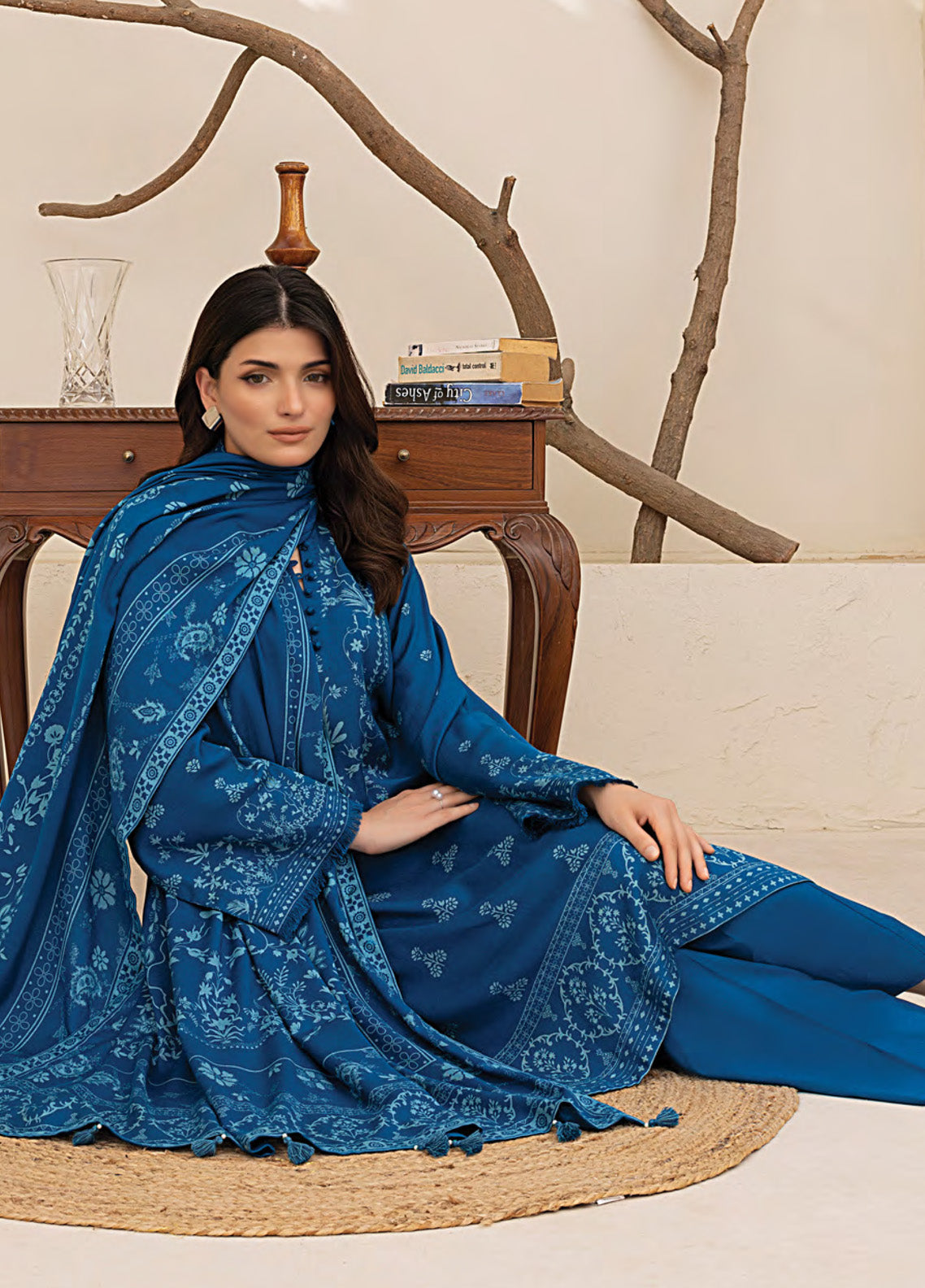 LSM Lakhany Printed Pashmina 3 Piece Unstitched Suit LSM24PP LG-AR-0118-A LSM Lakhany Printed Pashmina 3 Piece Unstitched Suit LSM24PP LG-AR-0118-A