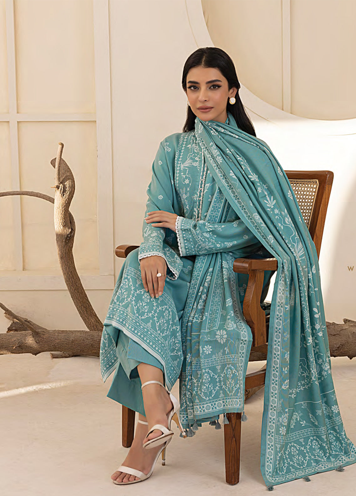LSM Lakhany Printed Pashmina 3 Piece Unstitched Suit LSM24PP LG-AR-0118-C LSM Lakhany Printed Pashmina 3 Piece Unstitched Suit LSM24PP LG-AR-0118-C