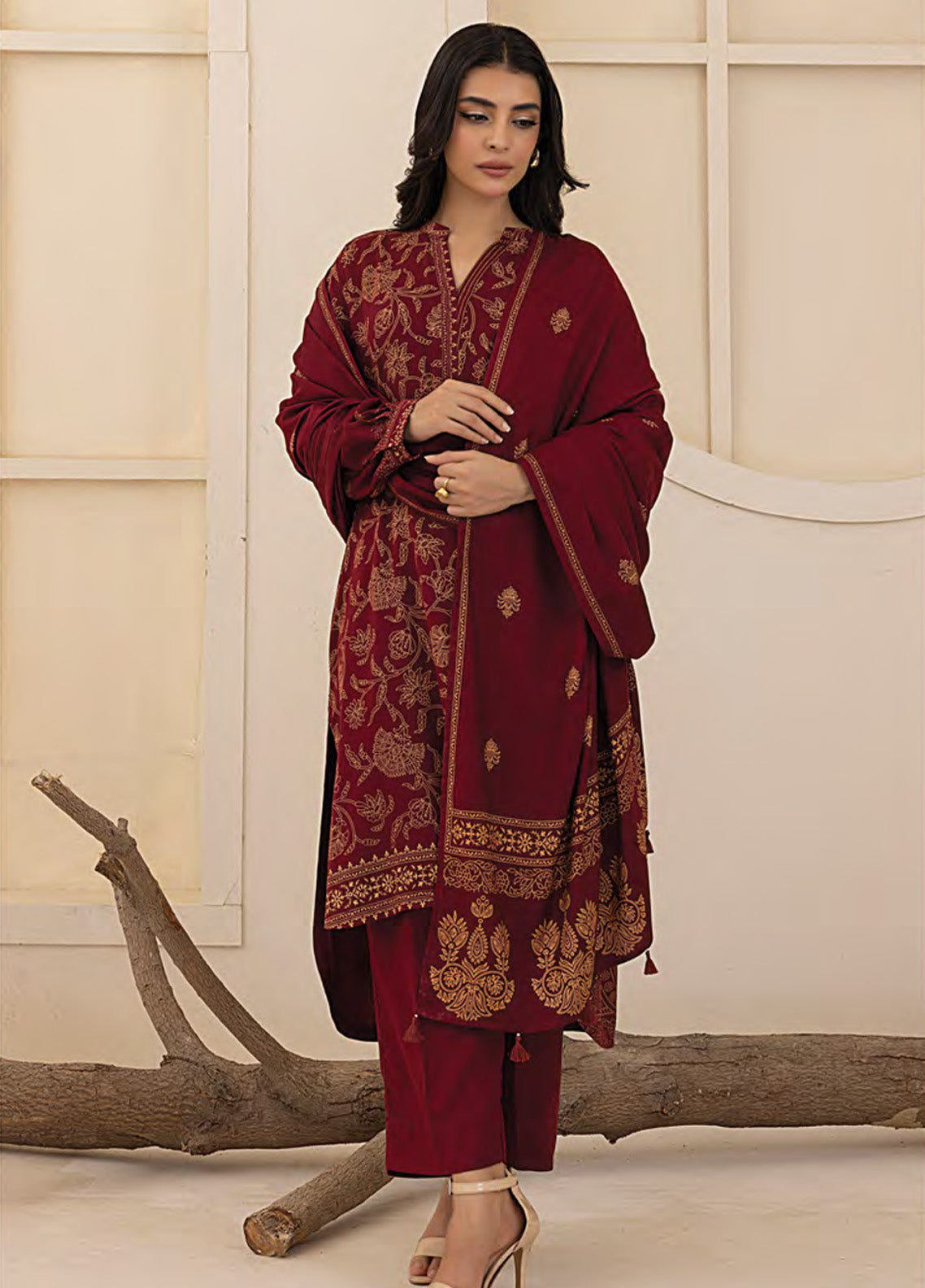 LSM Lakhany Printed Pashmina 3 Piece Unstitched Suit LSM24PP LG-AR-0268-A LSM Lakhany Printed Pashmina 3 Piece Unstitched Suit LSM24PP LG-AR-0268-A