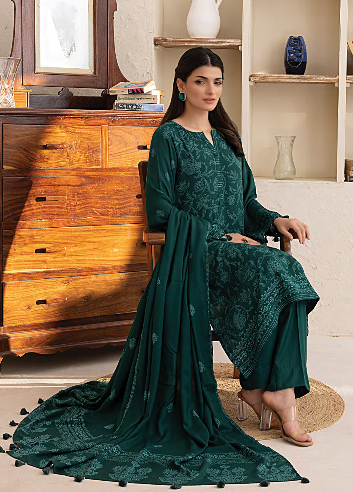 LSM Lakhany Printed Pashmina 3 Piece Unstitched Suit LSM24PP LG-AR-0268-B LSM Lakhany Printed Pashmina 3 Piece Unstitched Suit LSM24PP LG-AR-0268-B