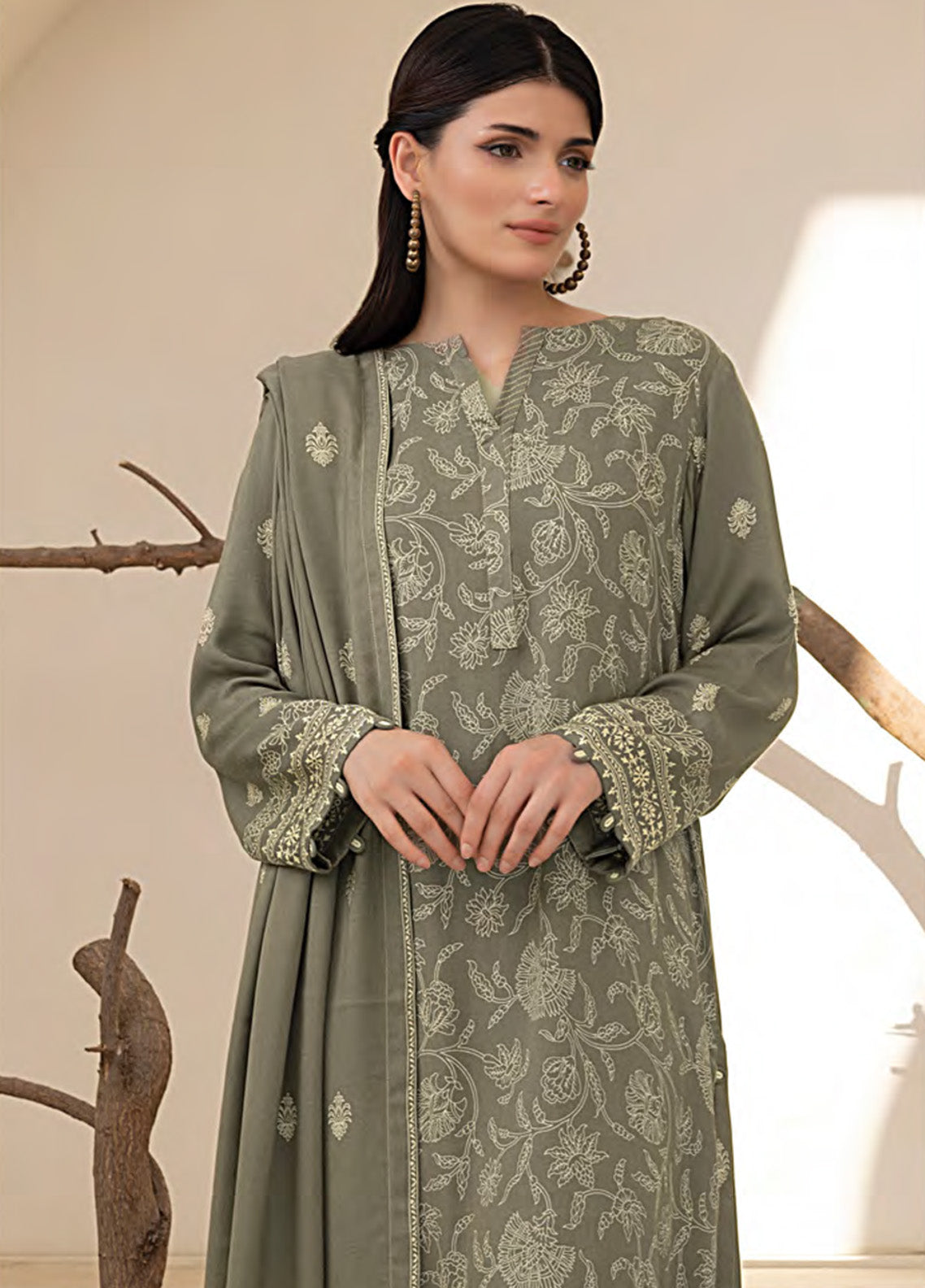 LSM Lakhany Printed Pashmina 3 Piece Unstitched Suit LSM24PP LG-AR-0268-C LSM Lakhany Printed Pashmina 3 Piece Unstitched Suit LSM24PP LG-AR-0268-C