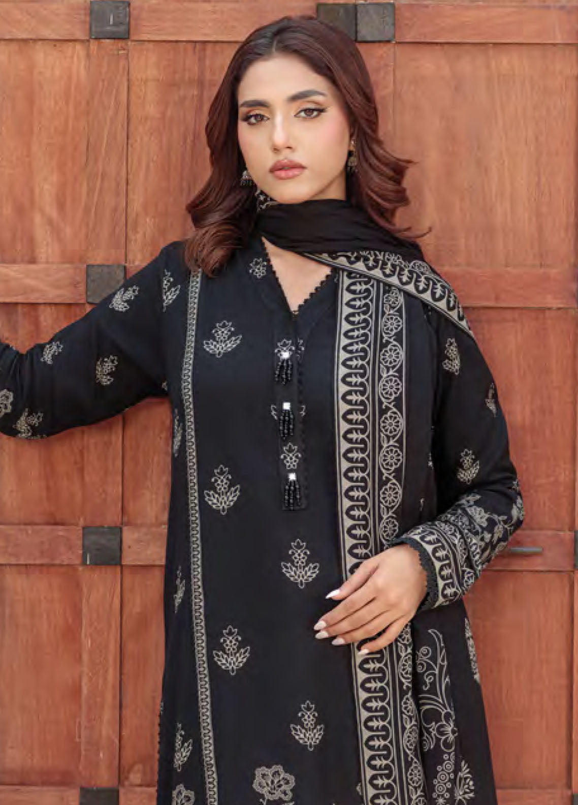 LSM Lakhany Printed Pashmina 3 Piece Unstitched Suit LSM25PP D-LG-SG-0035-C LSM Lakhany Printed Pashmina 3 Piece Unstitched Suit LSM25PP D-LG-SG-0035-C