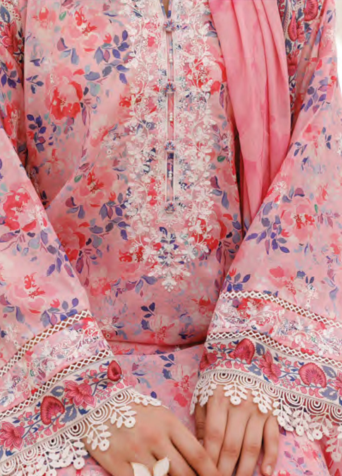 LSM Lakhany Embroidered Lawn 3 Piece Unstitched Suit LSM25ES LG-AR-0158 LSM Lakhany Embroidered Lawn 3 Piece Unstitched Suit LSM25ES LG-AR-0158