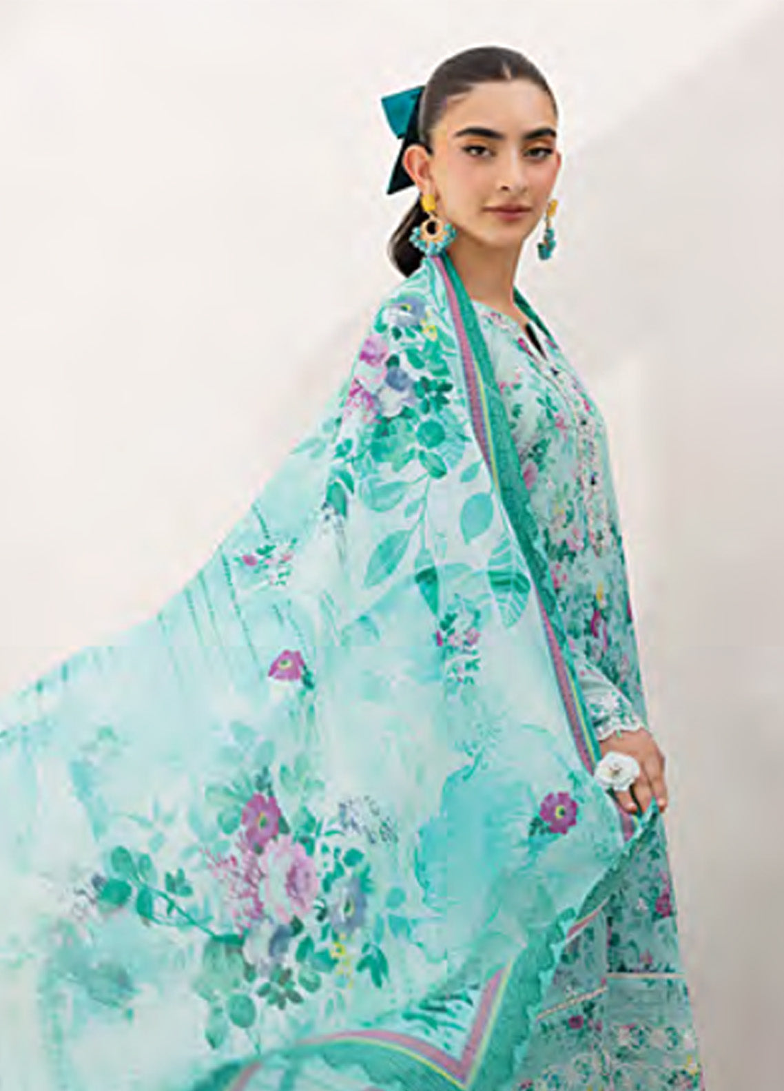 LSM Lakhany Embroidered Lawn 3 Piece Unstitched Suit LSM25ES LG-RL-0203 LSM Lakhany Embroidered Lawn 3 Piece Unstitched Suit LSM25ES LG-RL-0203