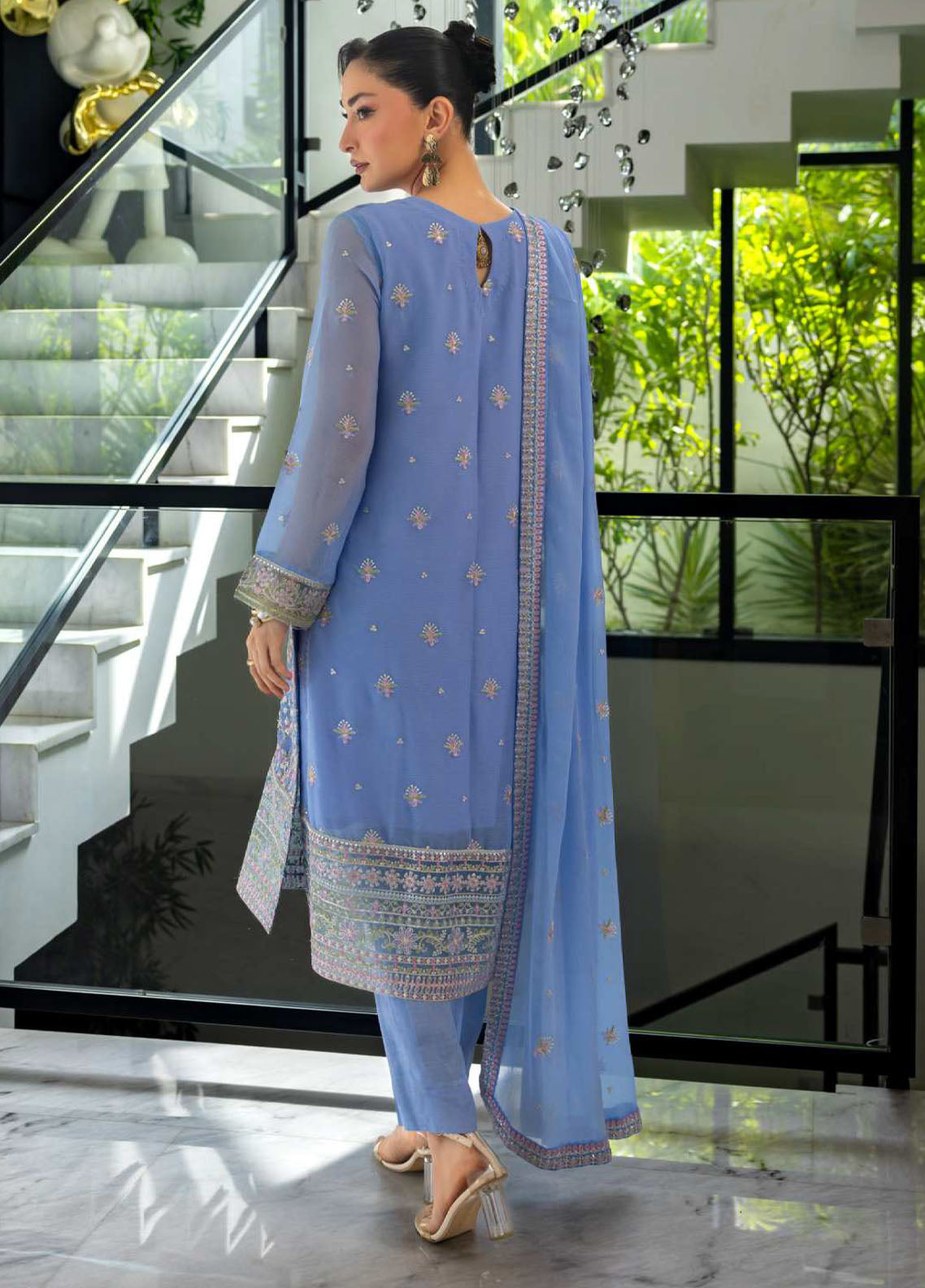 Luminara By Manahil Lakhani Embroidered Chiffon 3 Piece Unstitched Suit ML25L D-CE-05 AZURA Luminara By Manahil Lakhani Embroidered Chiffon 3 Piece Unstitched Suit ML25L D-CE-05 AZURA