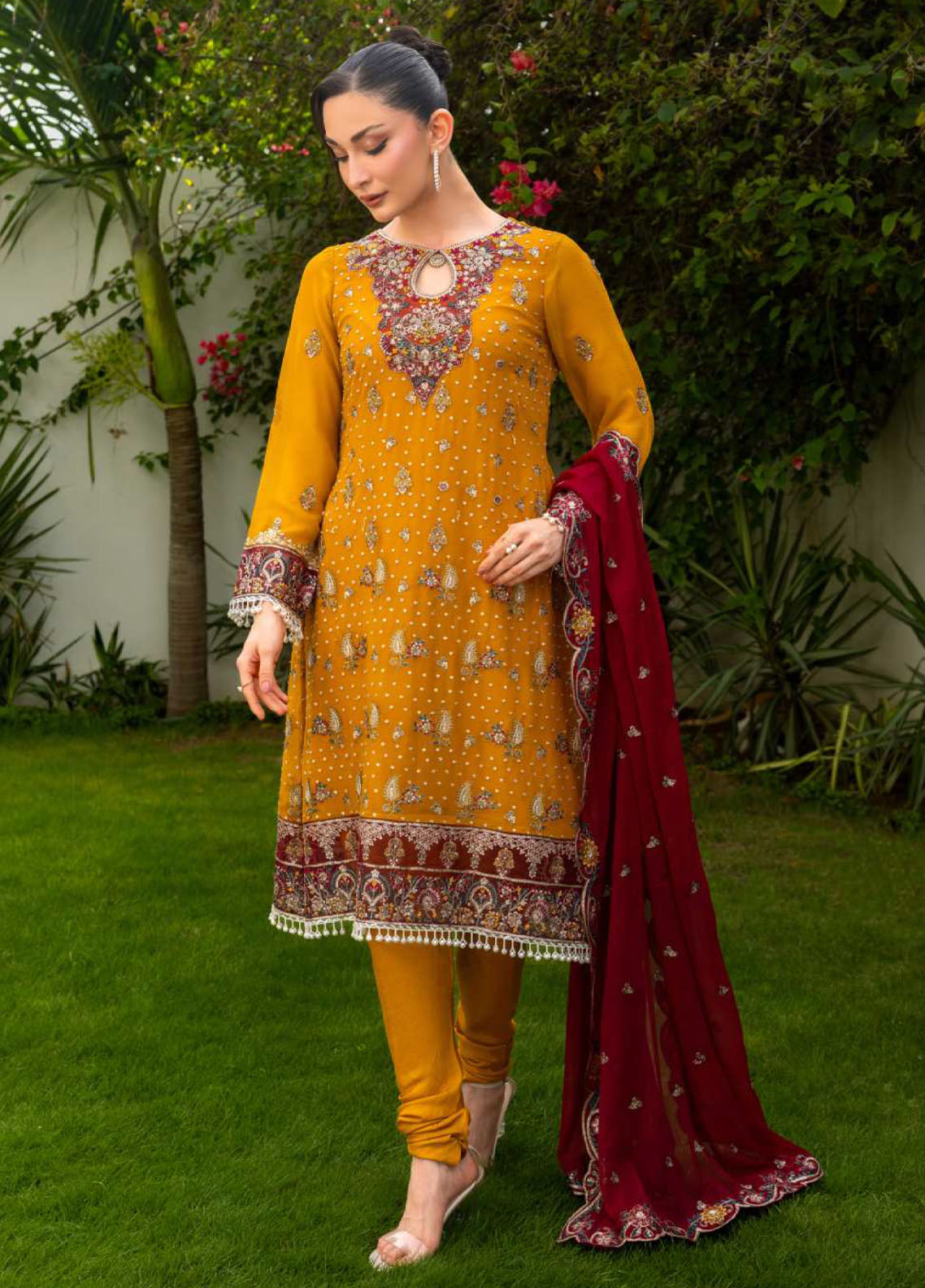 Luminara By Manahil Lakhani Embroidered Chiffon 3 Piece Unstitched Suit ML25L D-CE-06 AMBER Luminara By Manahil Lakhani Embroidered Chiffon 3 Piece Unstitched Suit ML25L D-CE-06 AMBER